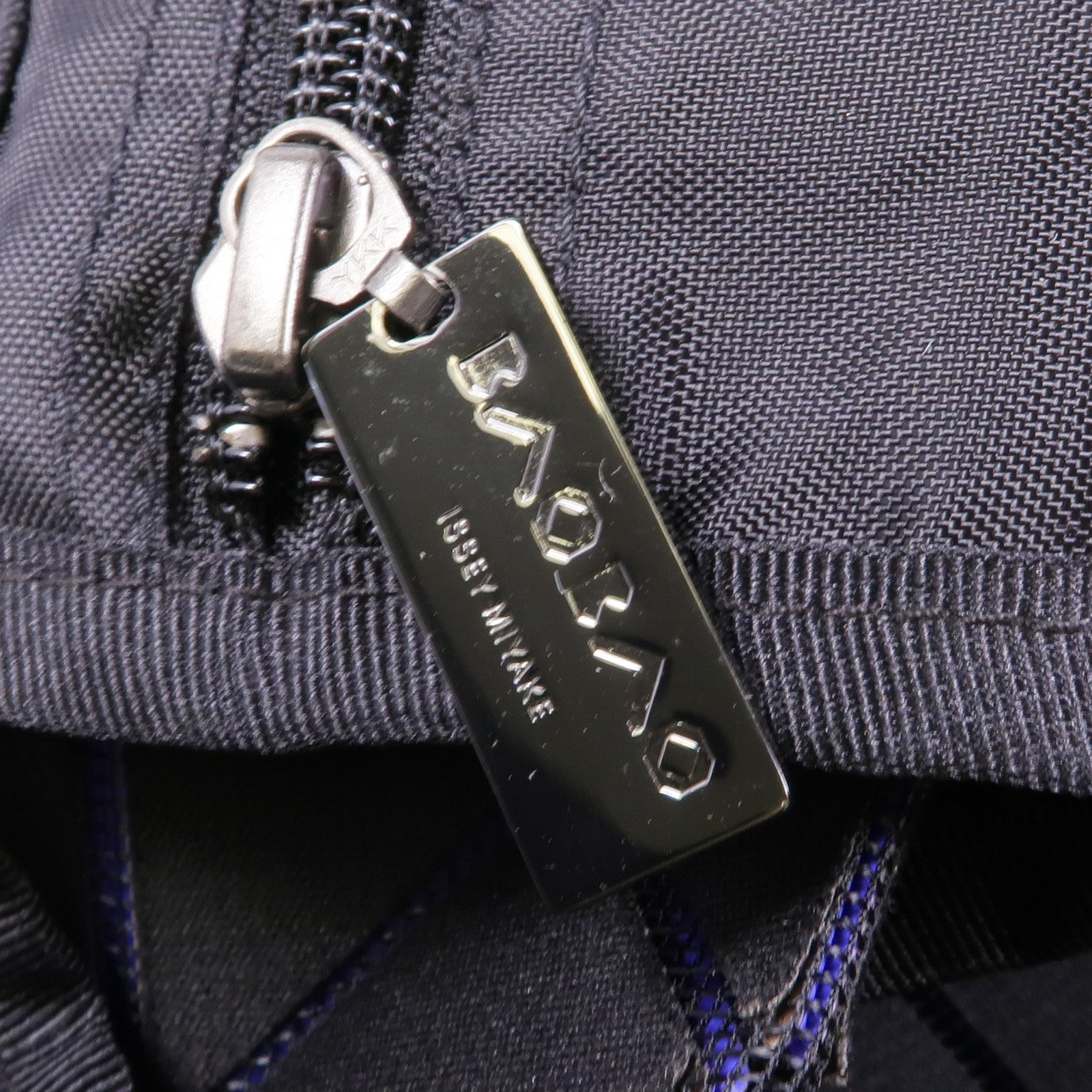 BAO BAO ISSEYMIYAKE PVC Bao Bao Tote Bag手挽袋