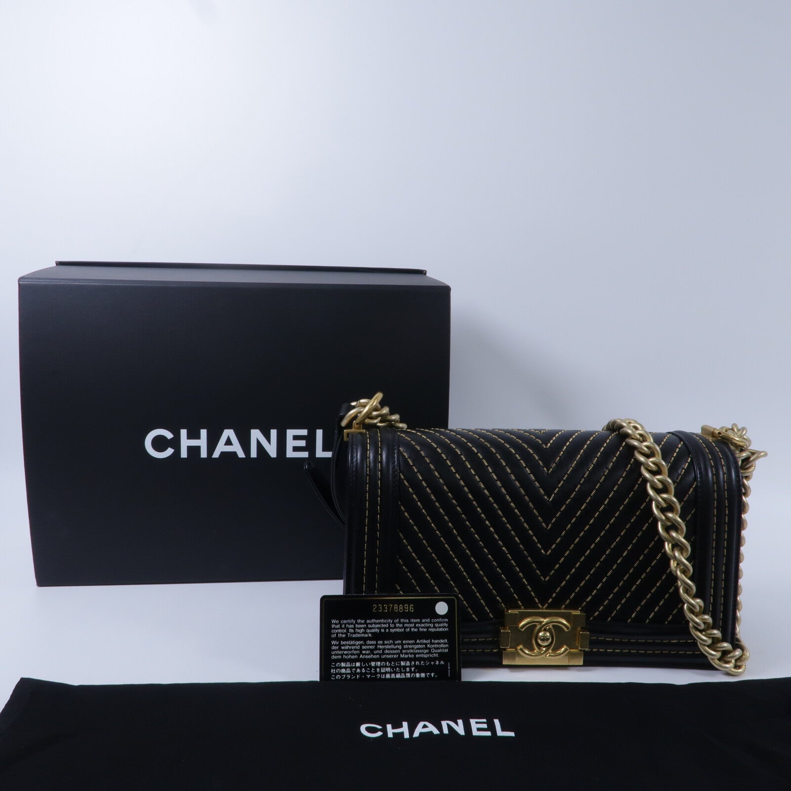 CHANEL 羊皮皮革Boy 25鏈帶肩背袋