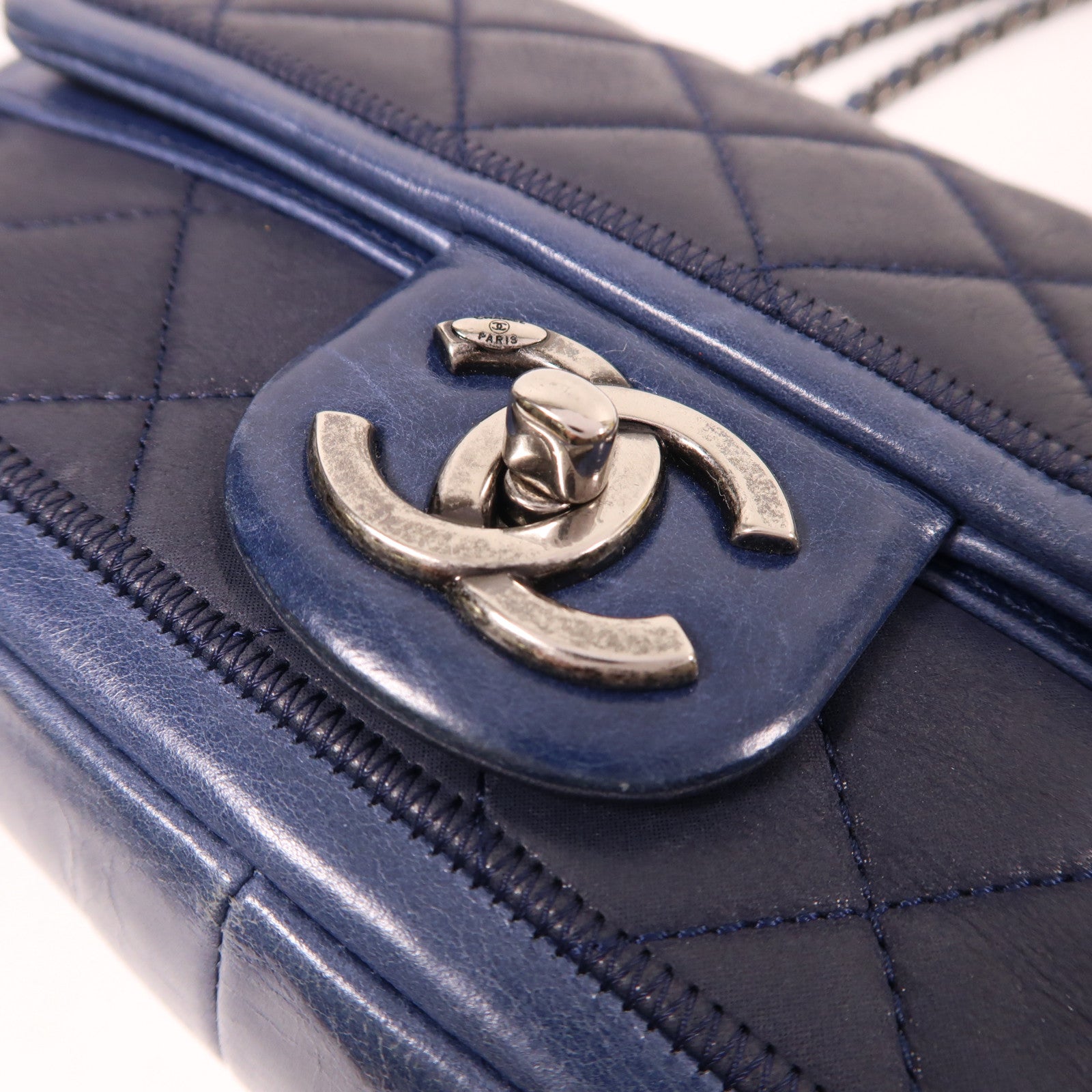 CHANEL 牛皮皮革Chain Shoulder銀扣鏈帶肩背袋