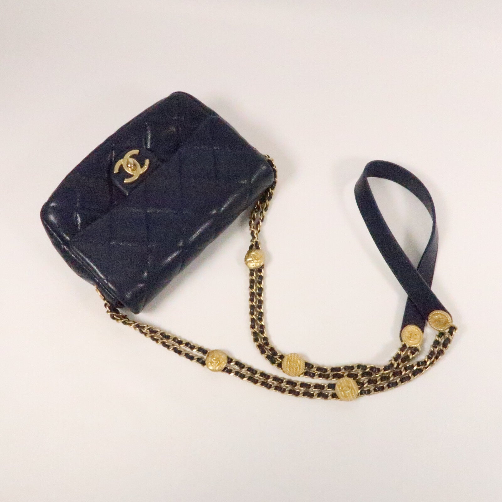 CHANEL 牛皮皮革Chain Shoulder Bag金扣鏈帶肩背袋