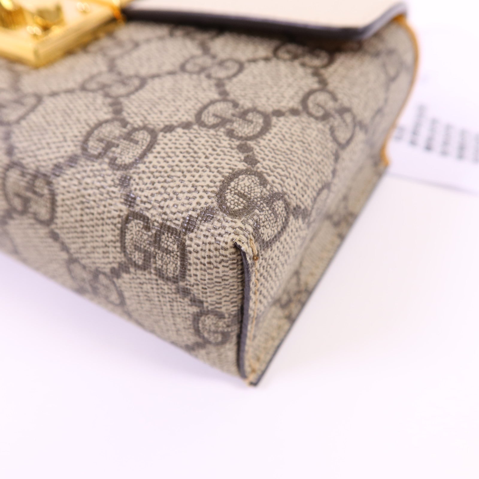 GUCCI 塗層帆布GG Supreme Mini Padlock Bag金扣手挽肩背兩用袋