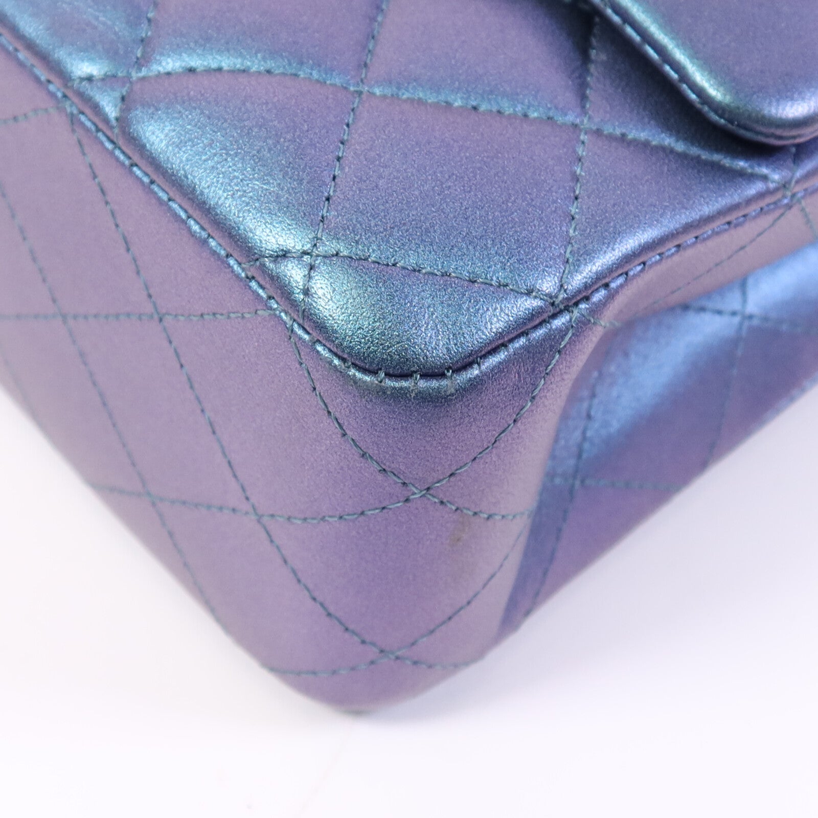 CHANEL 羊皮皮革Classic Flap Iridescent銀扣鏈帶肩背袋