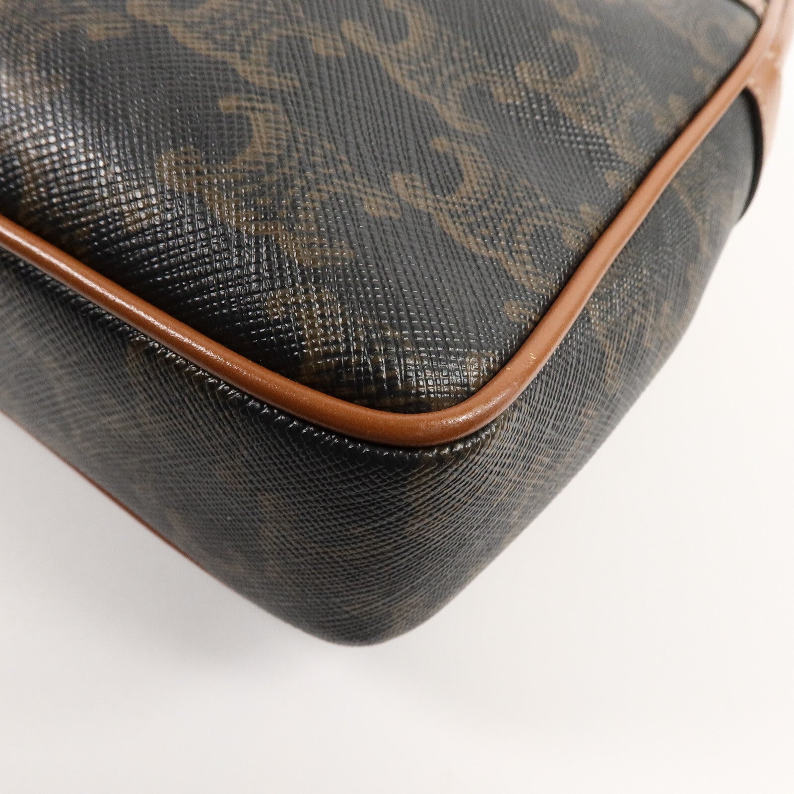 CELINE Triomphe Canvas Patapans Medium鏈帶肩背袋