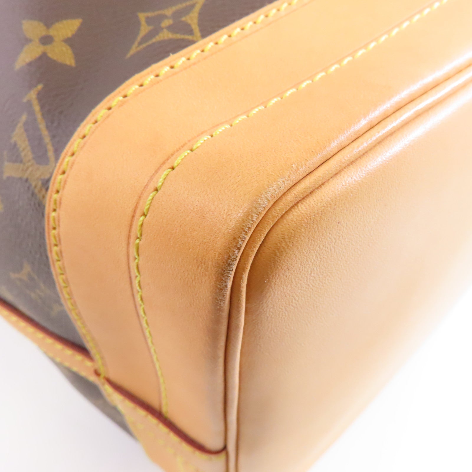 LOUIS VUITTON Monogram Noe金扣肩背袋啡色