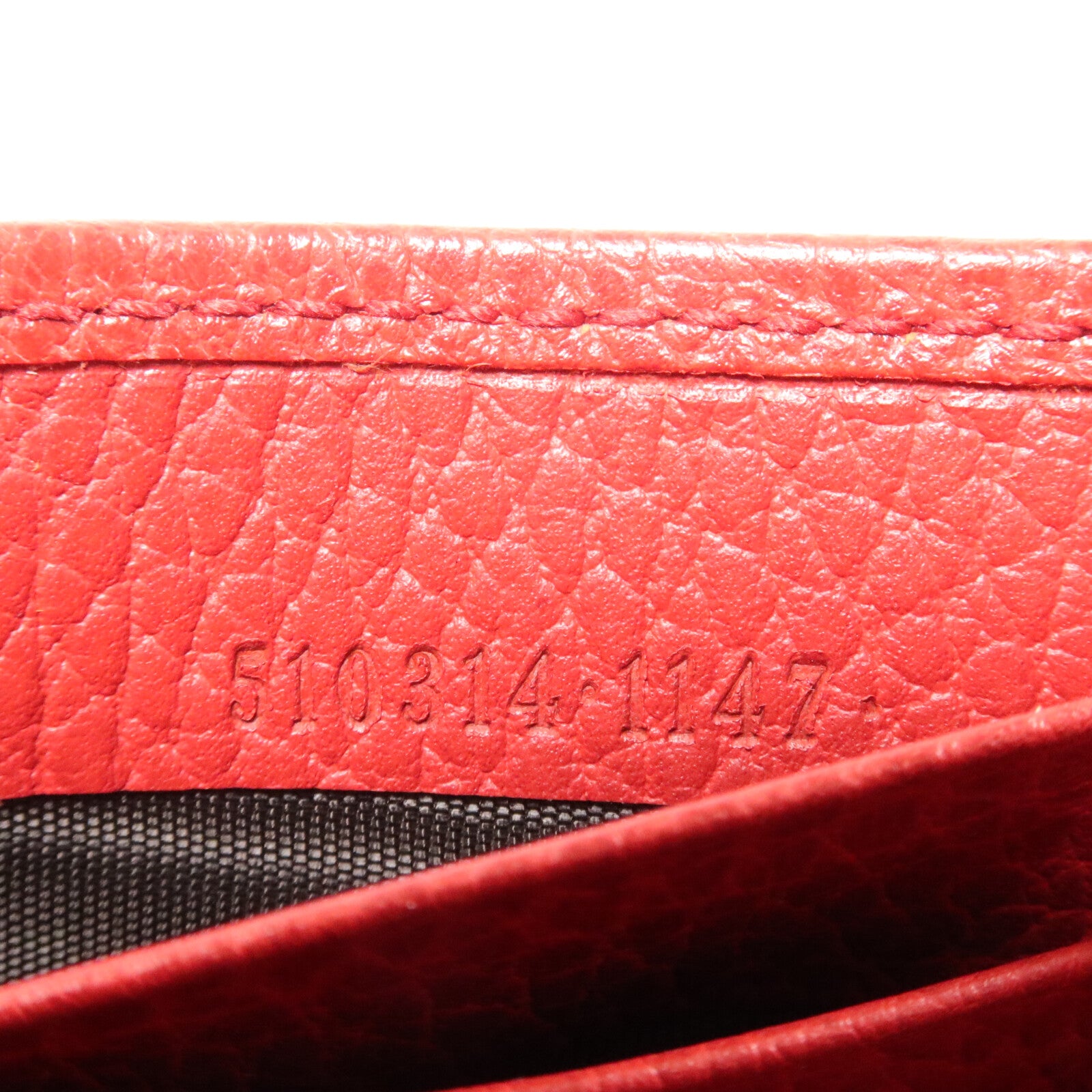 GUCCI 牛皮皮革Interlocking G Wallet On Chain鏈帶肩背袋