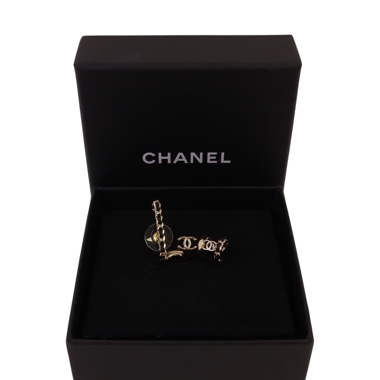 CHANEL 金屬/皮革Earrings/Ear Cuffs金扣耳環/耳夾