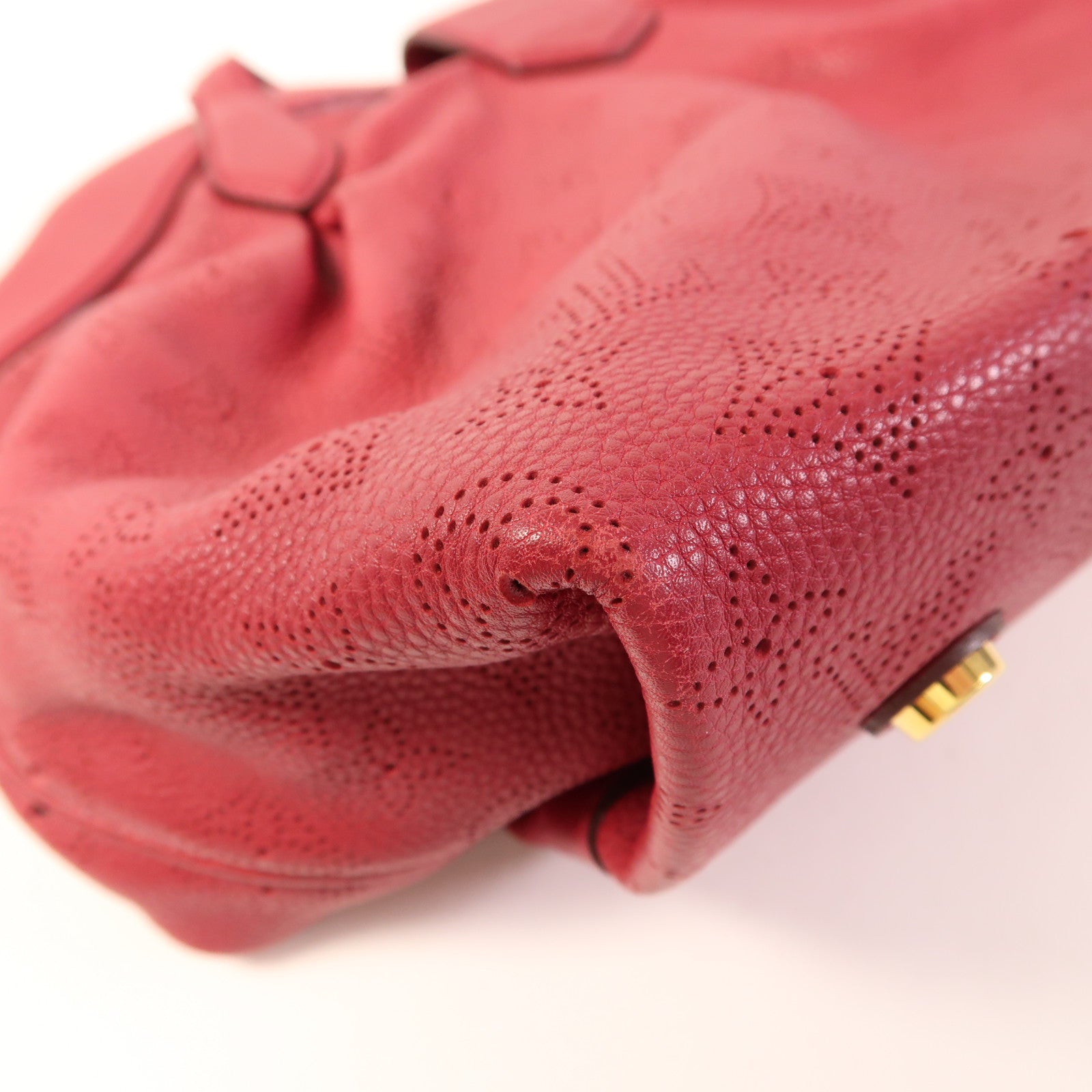 LOUIS VUITTON Mahina Cirrus PM金扣手挽袋