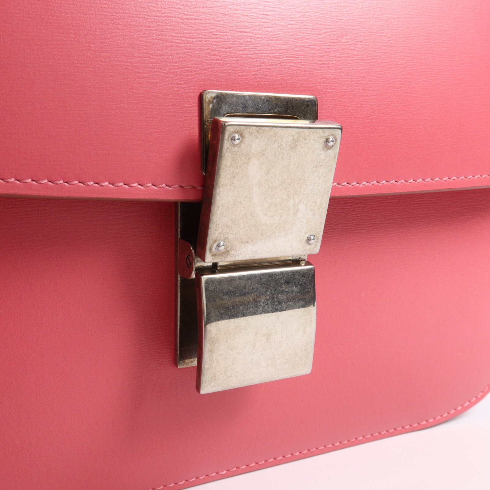 CELINE 牛皮皮革Classic Box Medium肩背袋