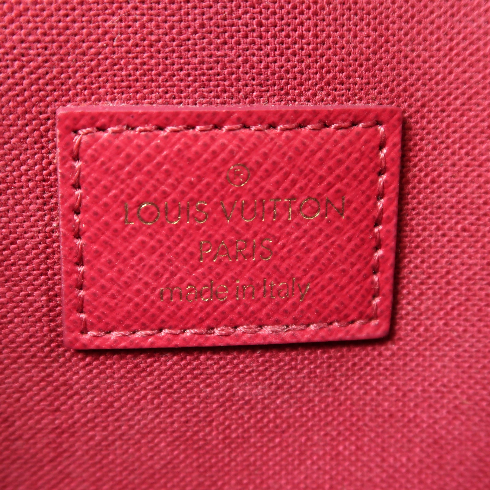 LOUIS VUITTON Monogram Pochette Felicie金扣鏈帶肩背袋