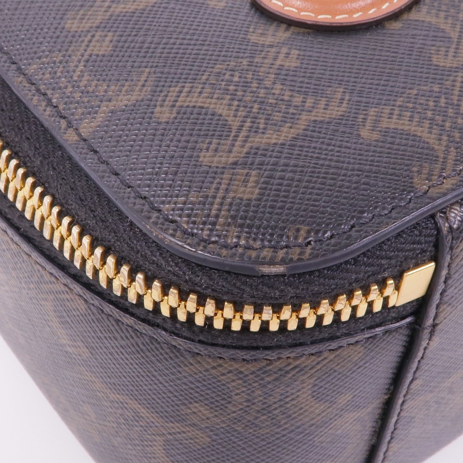CELINE 【激減優惠】塗層帆布Triomphe鏈帶肩背袋