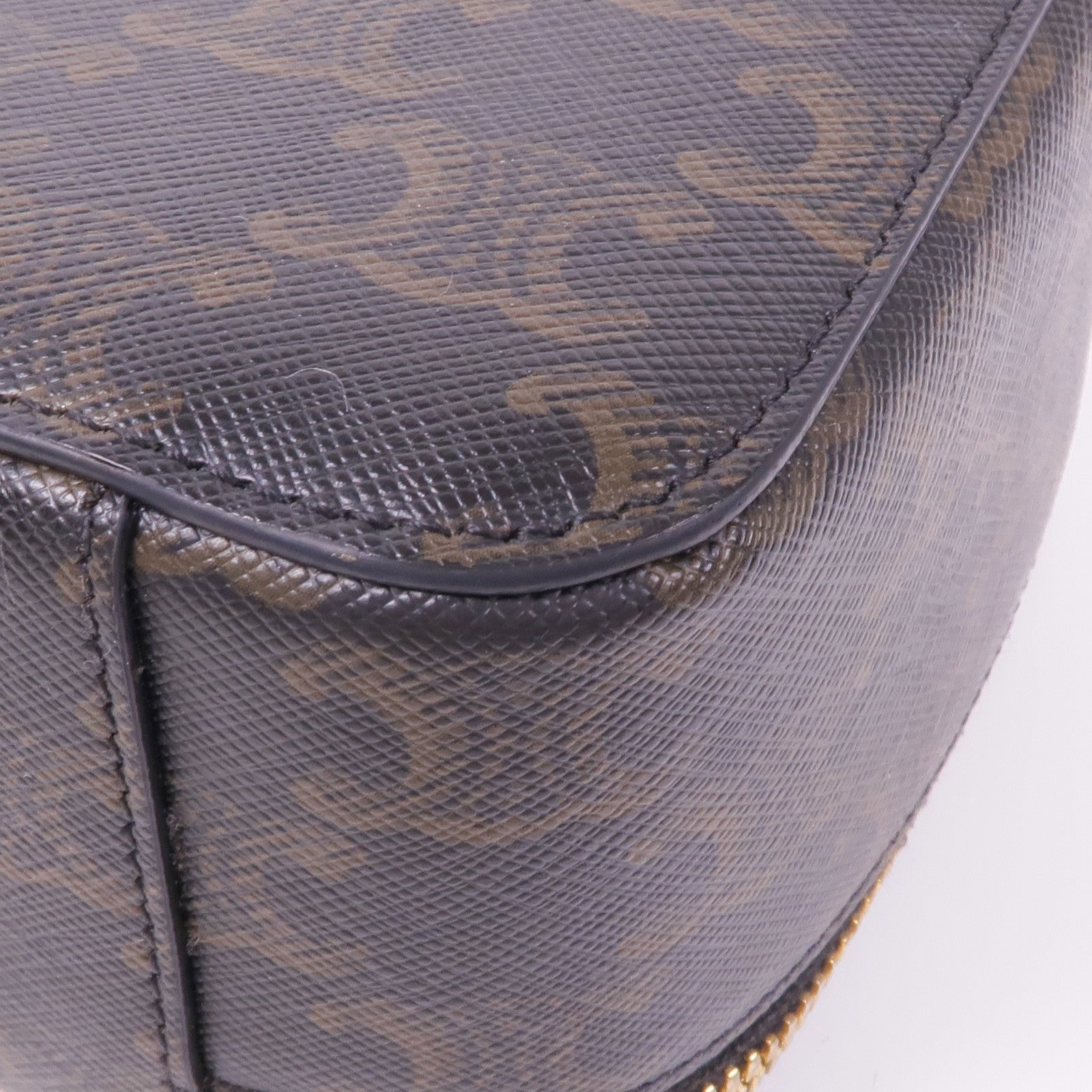 CELINE 塗層帆布Triomphe金扣鏈帶肩背袋