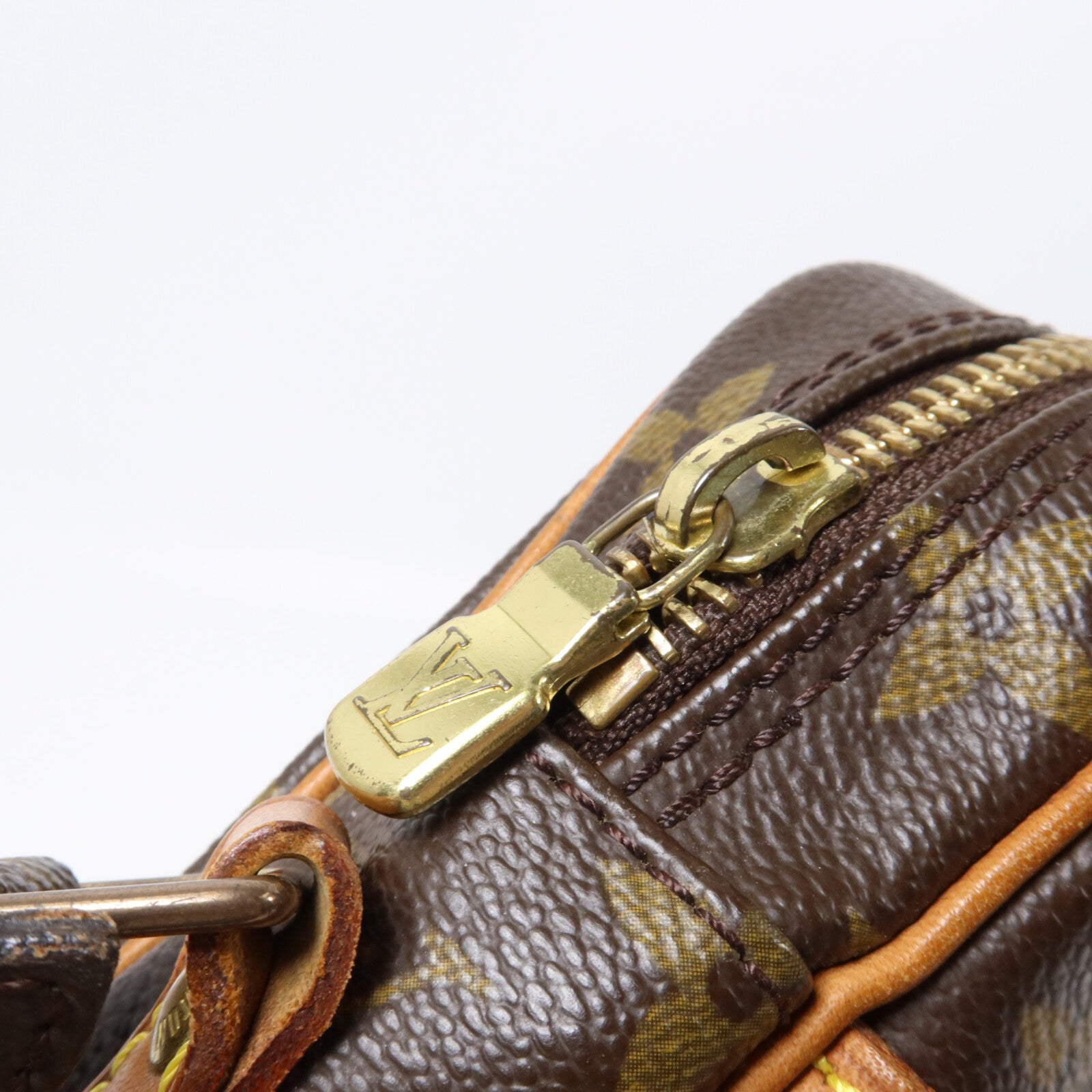 LOUIS VUITTON Monogram Danube肩背袋