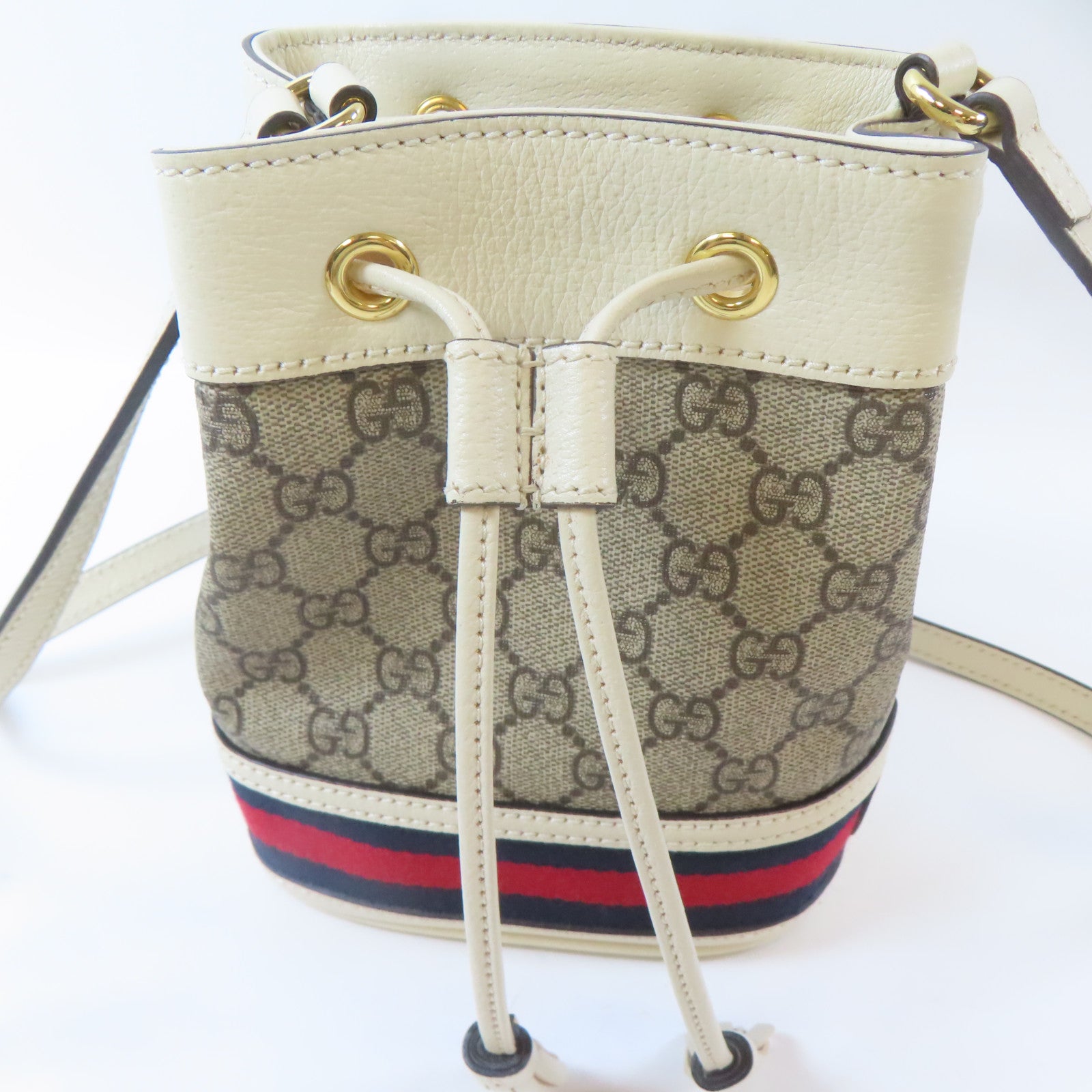 GUCCI 塗層帆布Ophidia GG Mini Bucket金扣肩背袋啡色/白色