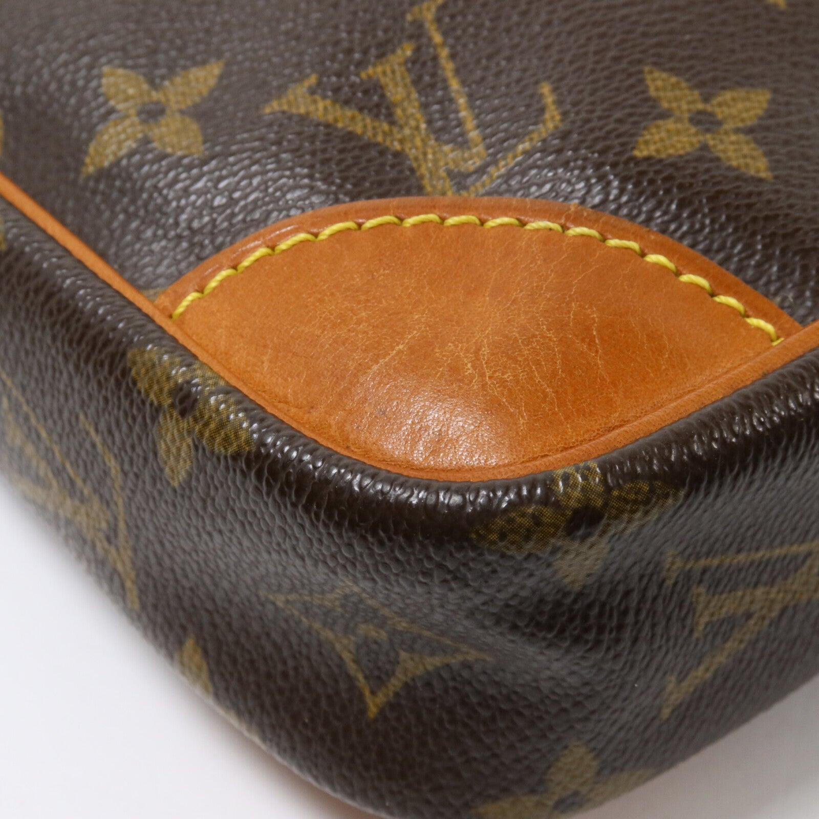 LOUIS VUITTON Monogram Danube肩背袋