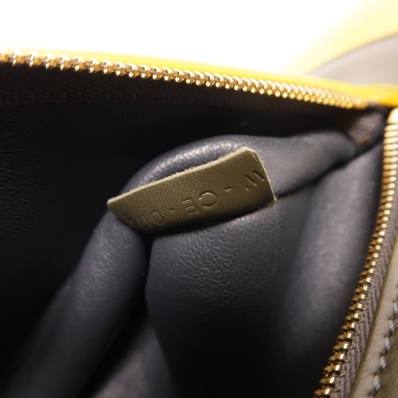 CELINE 【激減優惠】牛皮皮革Trapeze金扣手挽肩背兩用袋