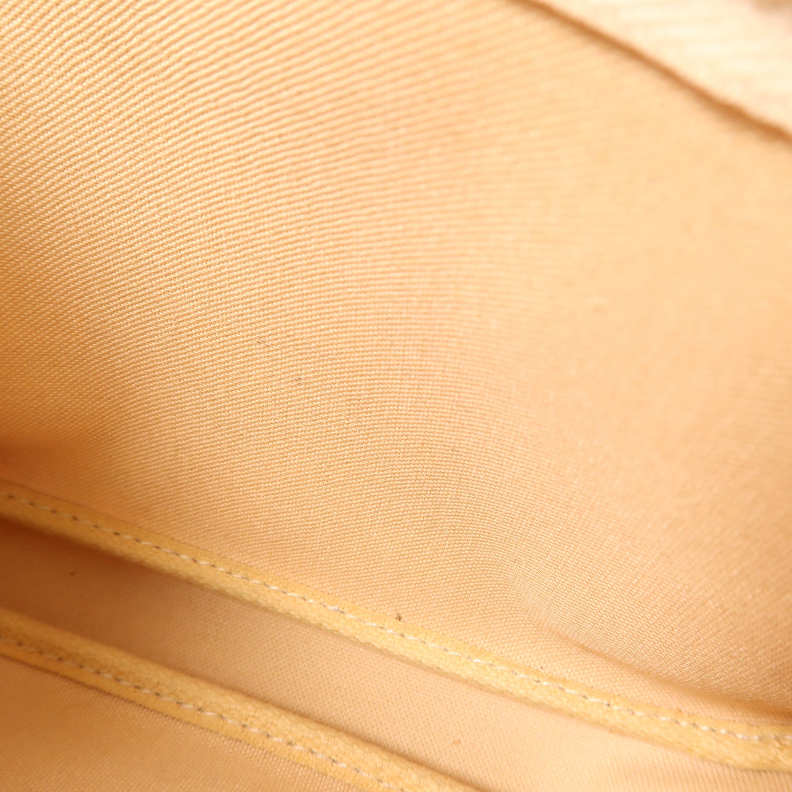 LOUIS VUITTON 【激減優惠】Damier Azur Pochette Accessoires Bag金扣肩背袋白色