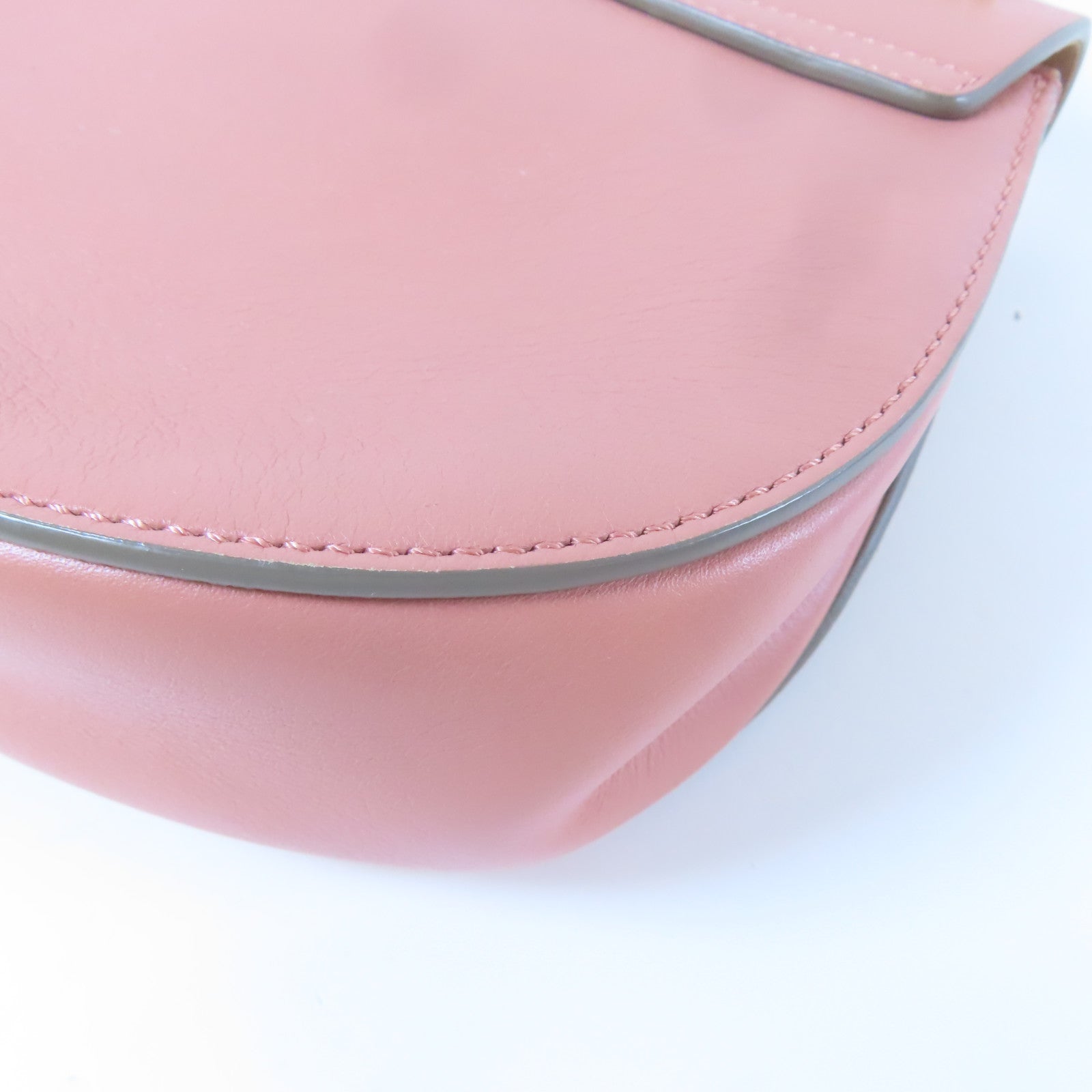 Chloe 【激減優惠】皮革/絨布Chain Shoulder金扣鏈帶肩背袋粉紅色/啡色
