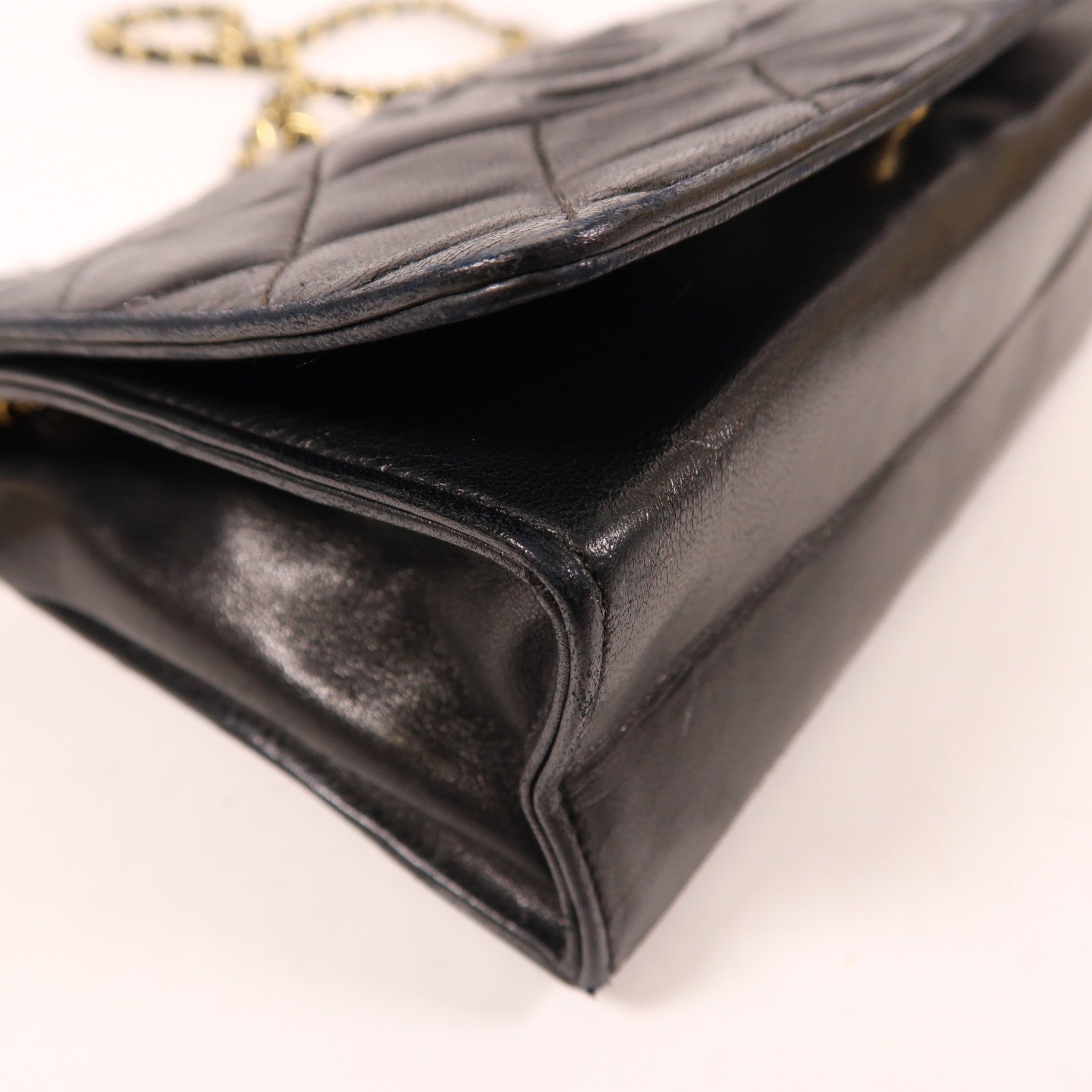 CHANEL 羊皮皮革Vintage Bag金扣鏈帶肩背袋