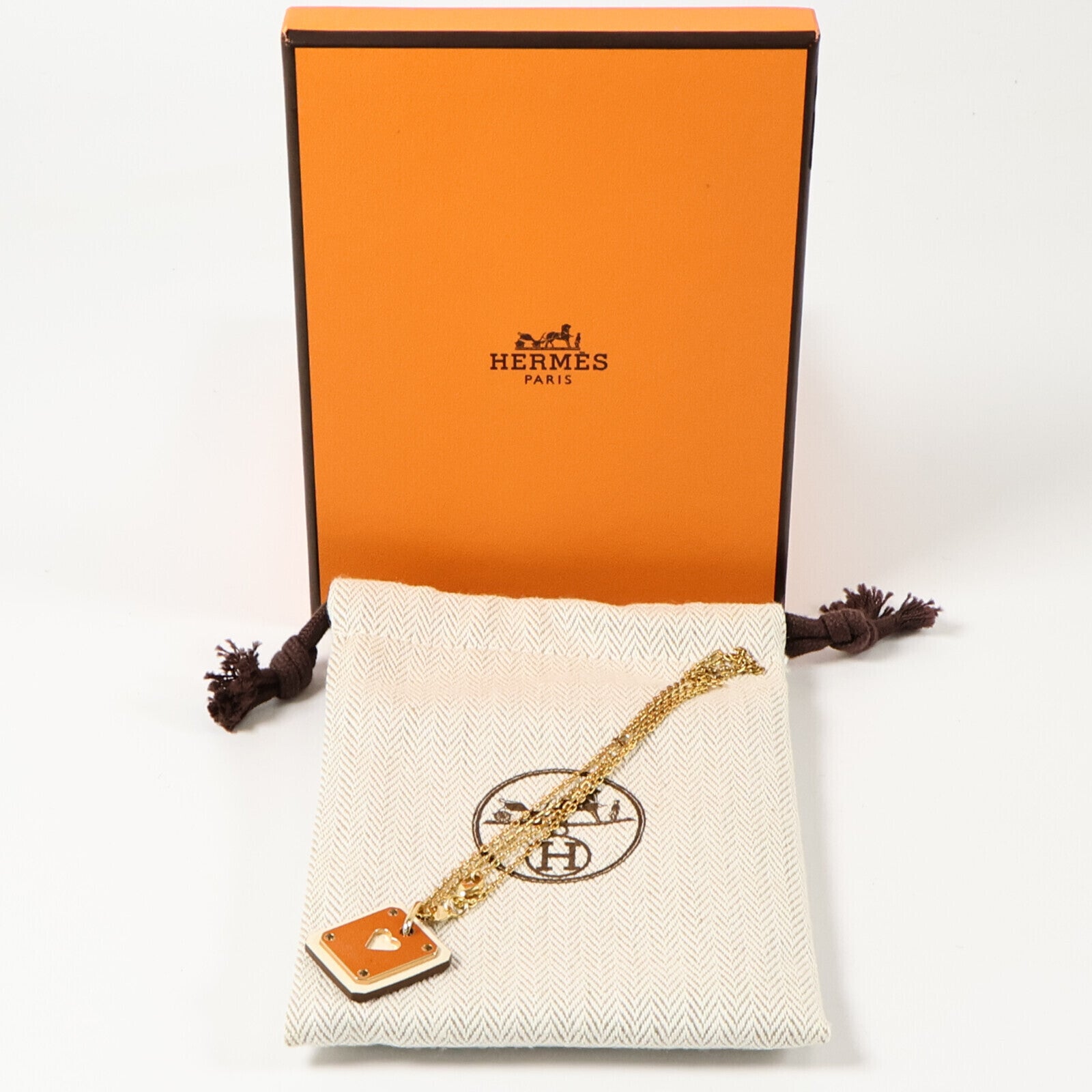 HERMES Swift皮革/金屬As De Coeur Pendant Necklace金扣項鏈
