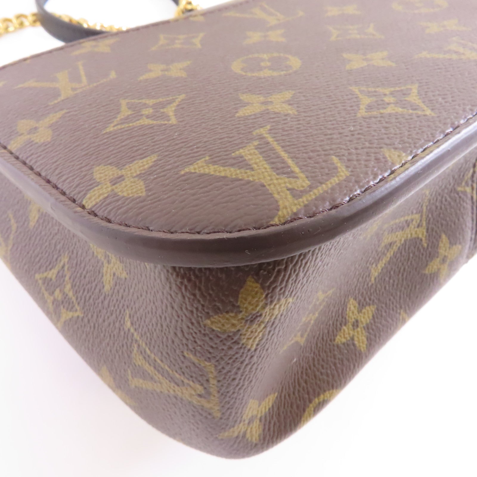 LOUIS VUITTON Monogram Passy金扣鏈帶肩背袋棕色