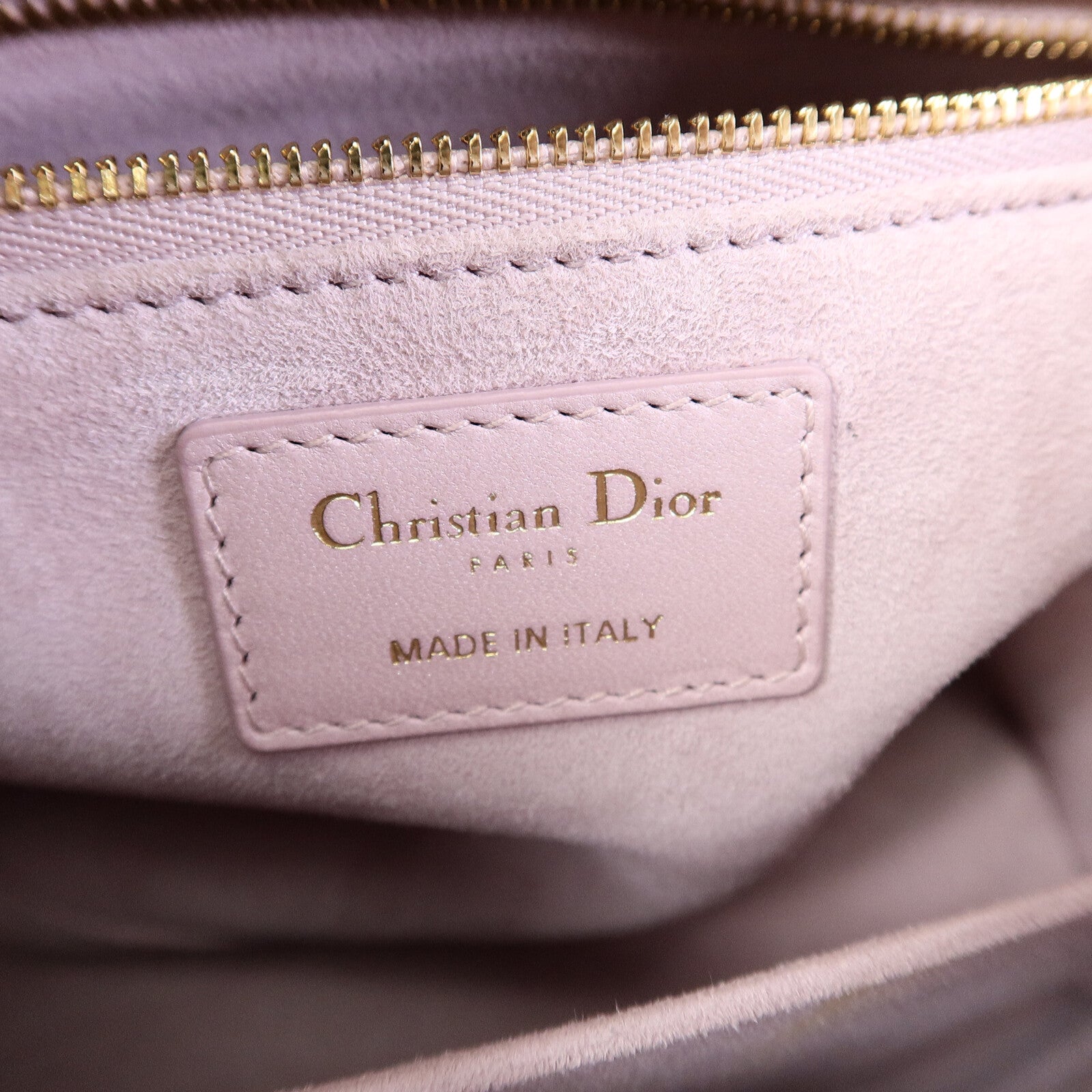 Dior 羊皮皮革Lady Dior Medium手挽肩背兩用袋
