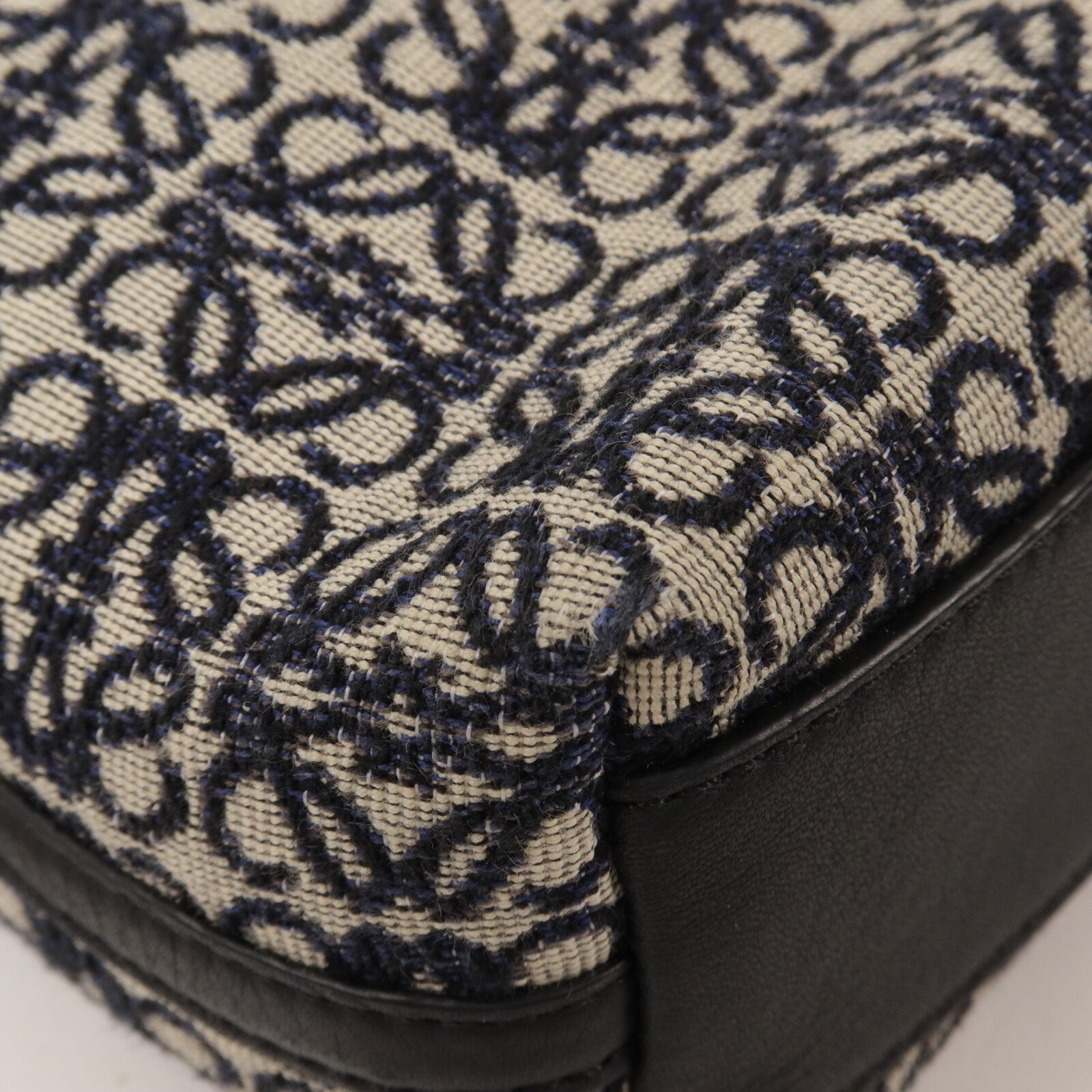 LOEWE 帆布Mini Flamenco肩背袋