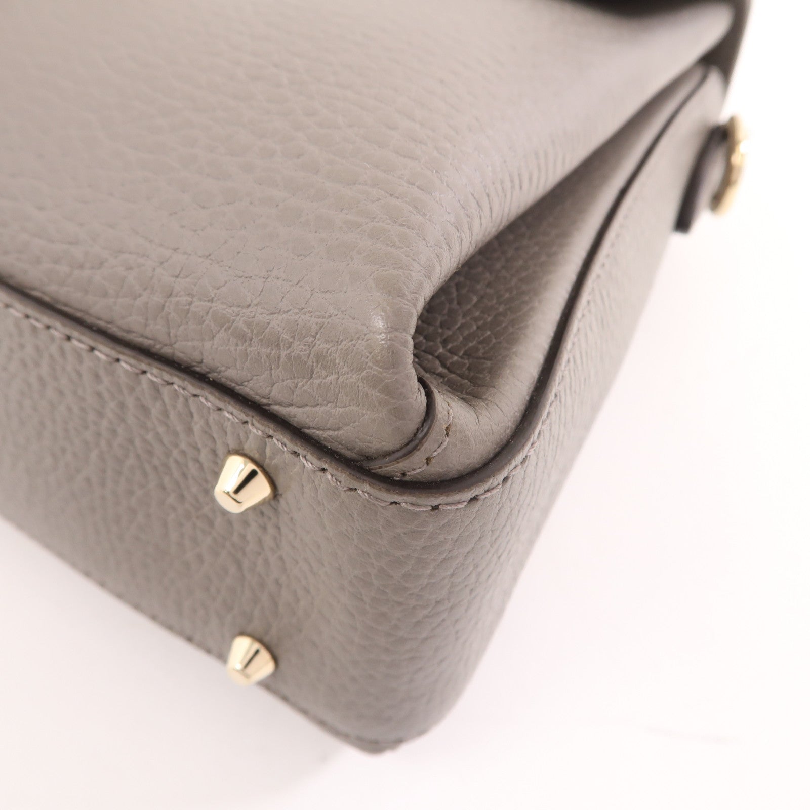 GUCCI 牛皮皮革Chain Shoulder Bag金扣鏈帶肩背袋灰色