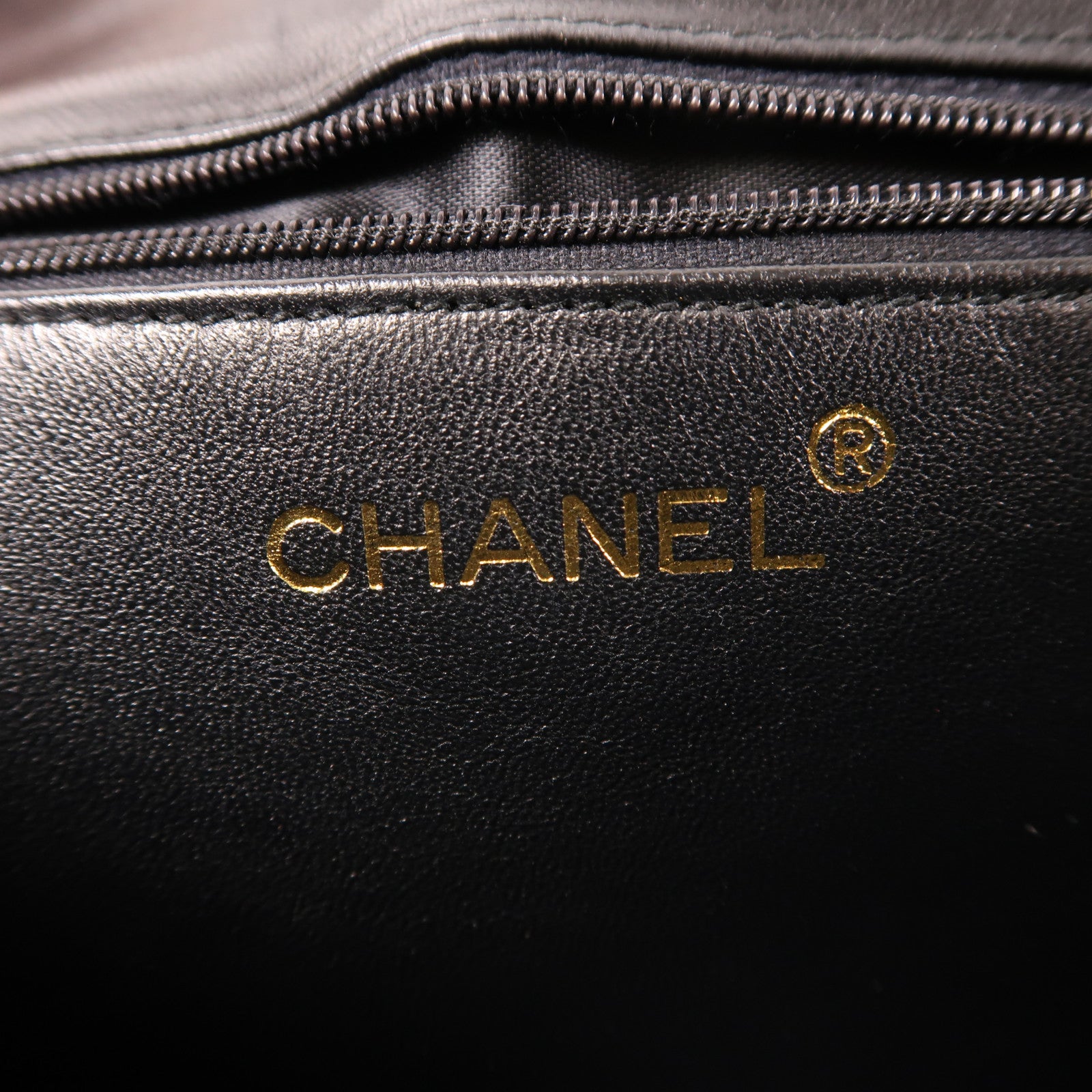 CHANEL 羊皮皮革Vintage Bag金扣鏈帶肩背袋