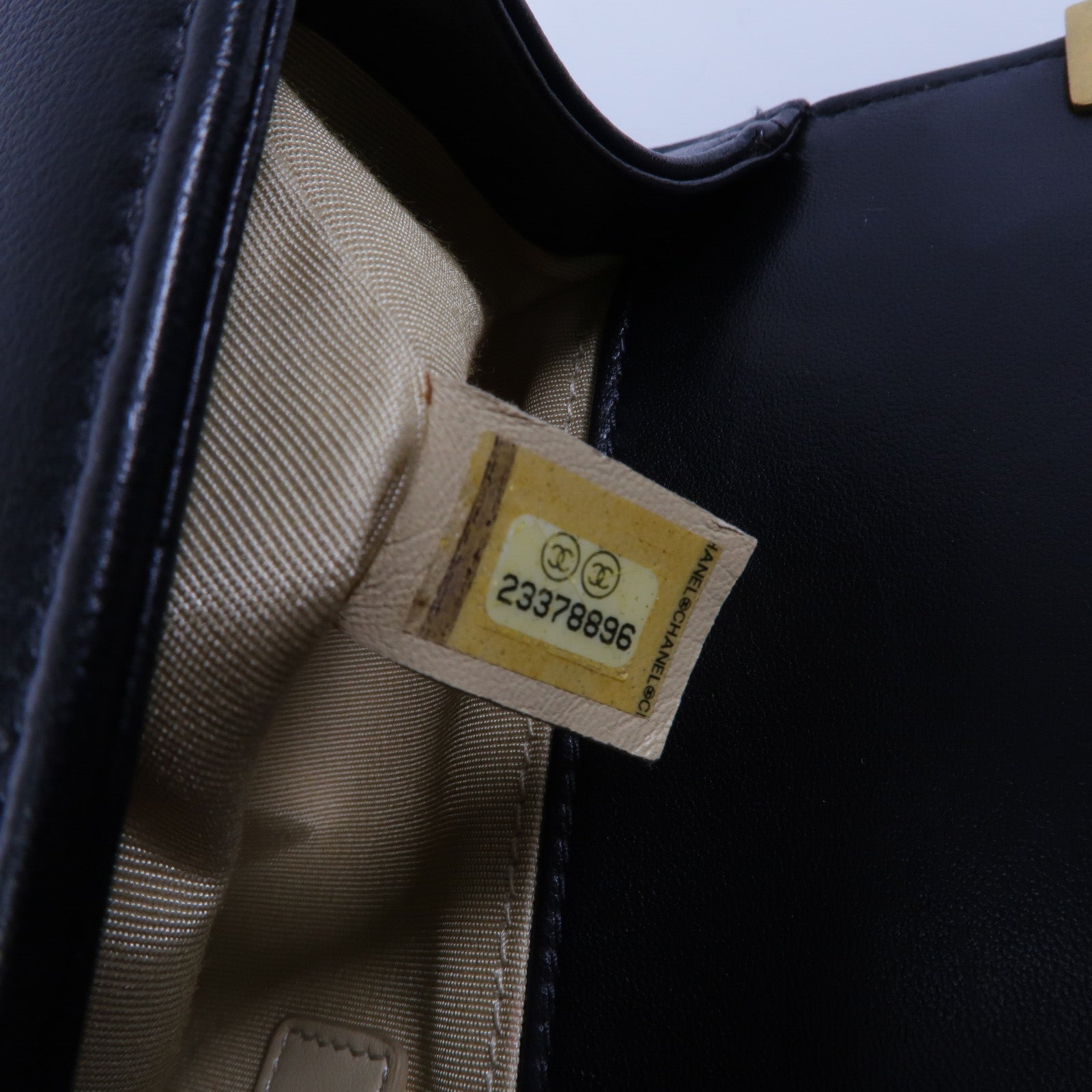 CHANEL 羊皮皮革Boy 25鏈帶肩背袋