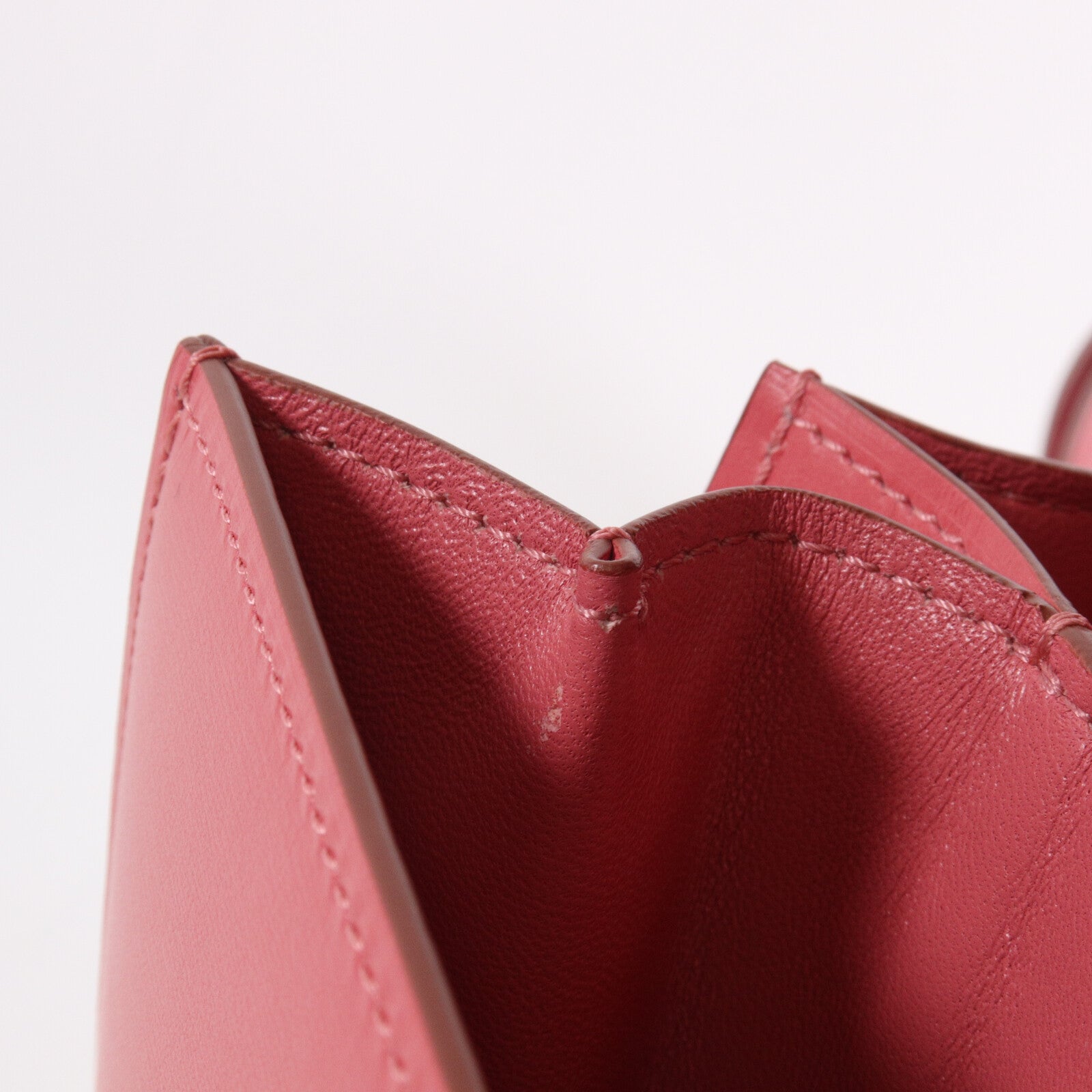 CELINE 牛皮皮革Classic Box Medium肩背袋
