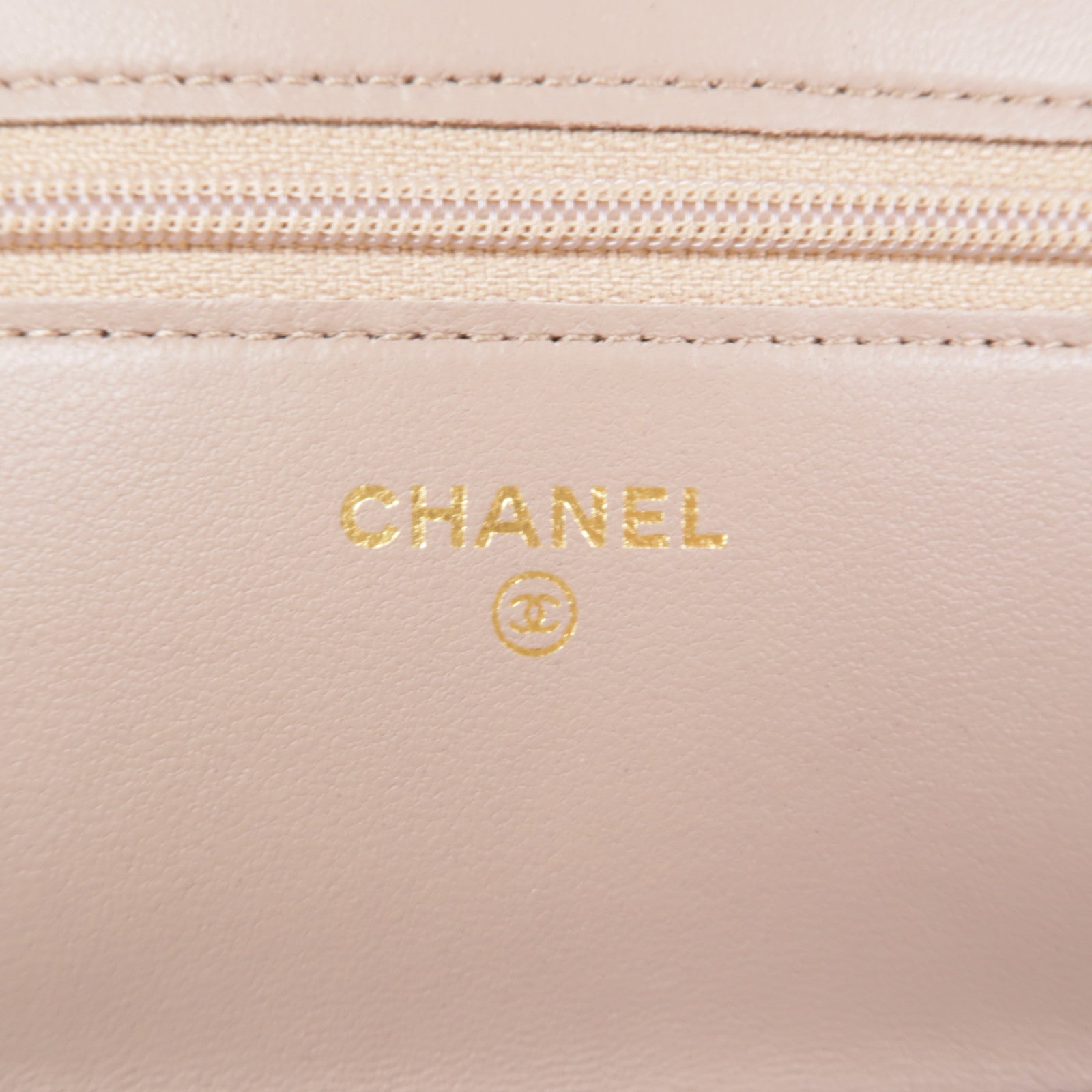 CHANEL 羊皮皮革WOC Chain Shoulder Bag金扣鏈帶肩背袋