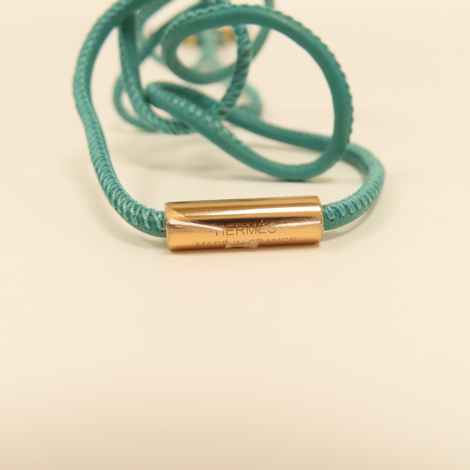 HERMES 【激減優惠】牛皮皮革Kelly Charm金扣掛飾藍色/綠色
