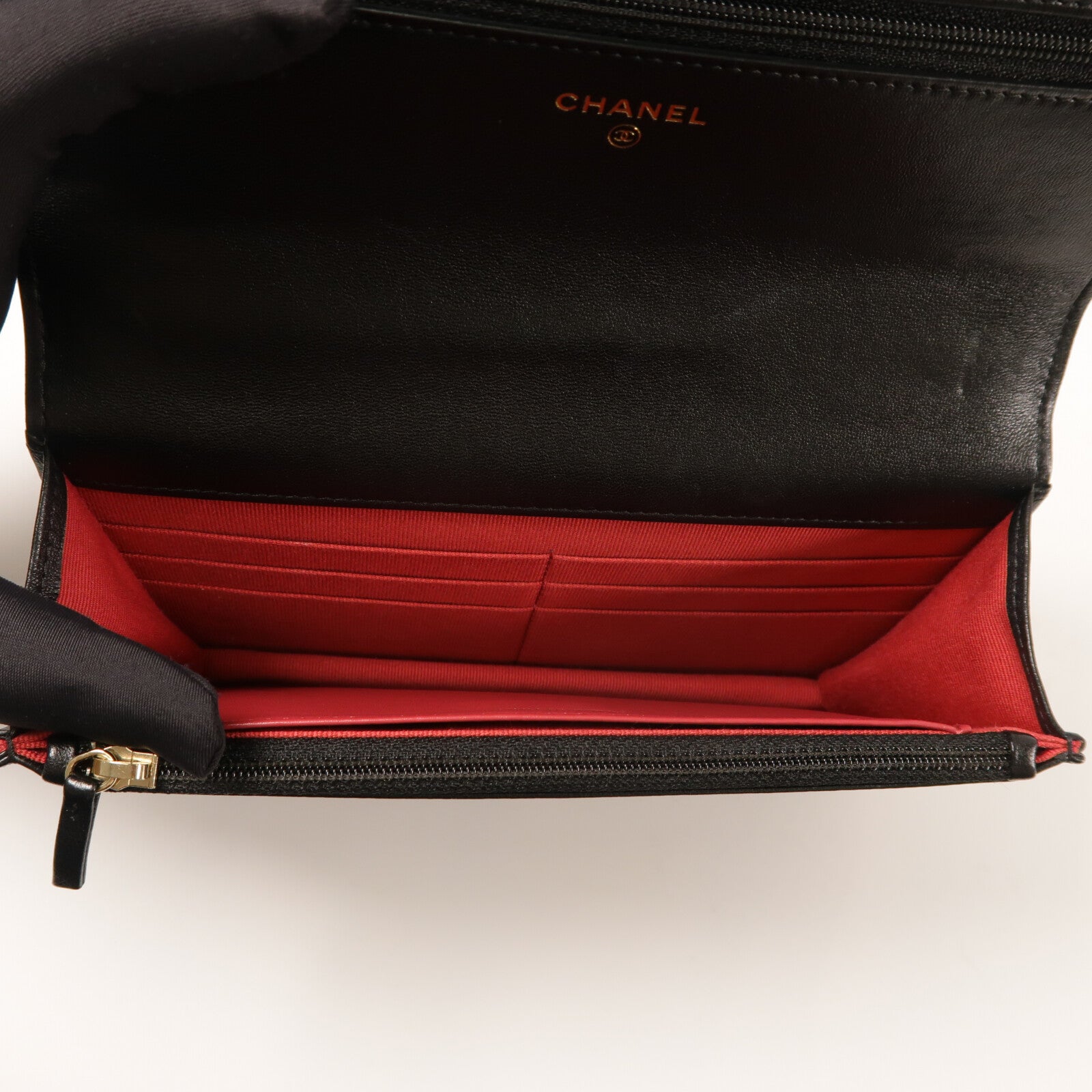 CHANEL 羊皮皮革Matelasse19 Wallet On Chain鏈帶手挽肩背兩用袋