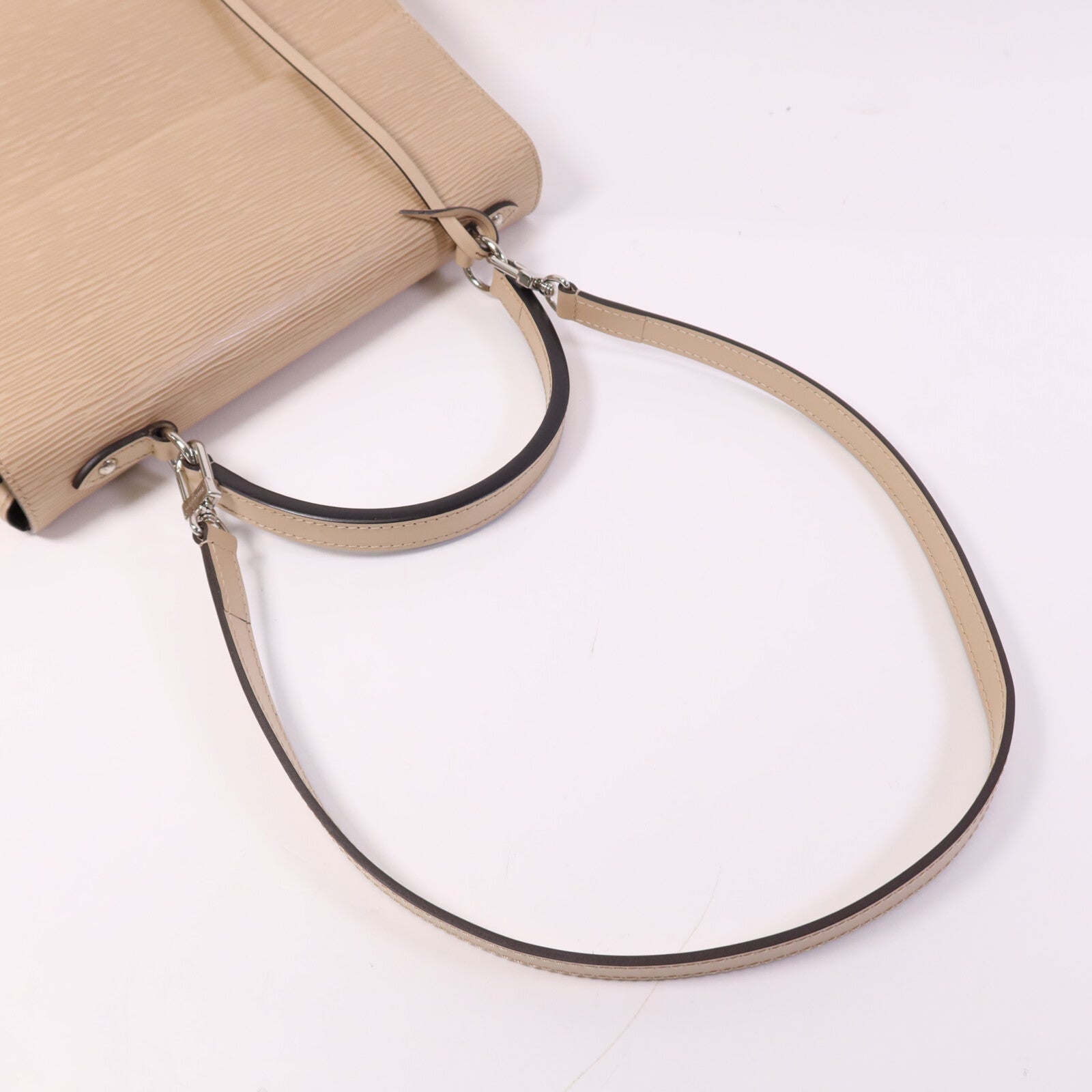LOUIS VUITTON Epi Cluny MM銀扣手挽肩背兩用袋