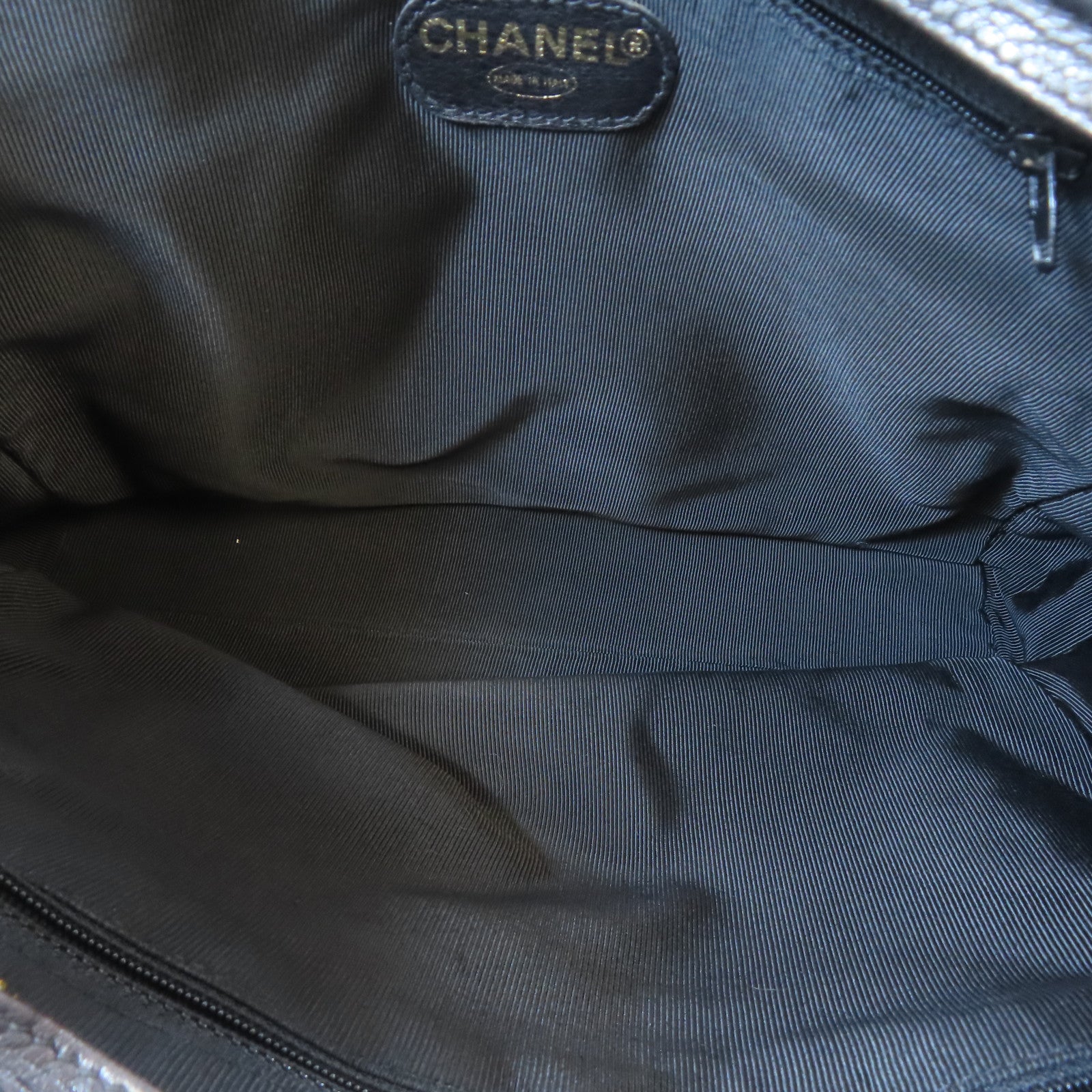 CHANEL 皮革Shoulder Bag金扣肩背袋黑色