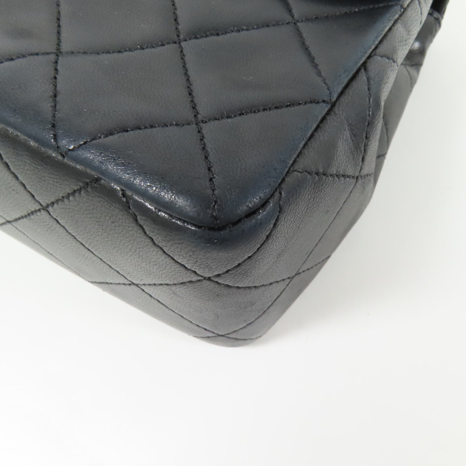 CHANEL 羊皮皮革Mini Classic 20金扣鏈帶肩背袋