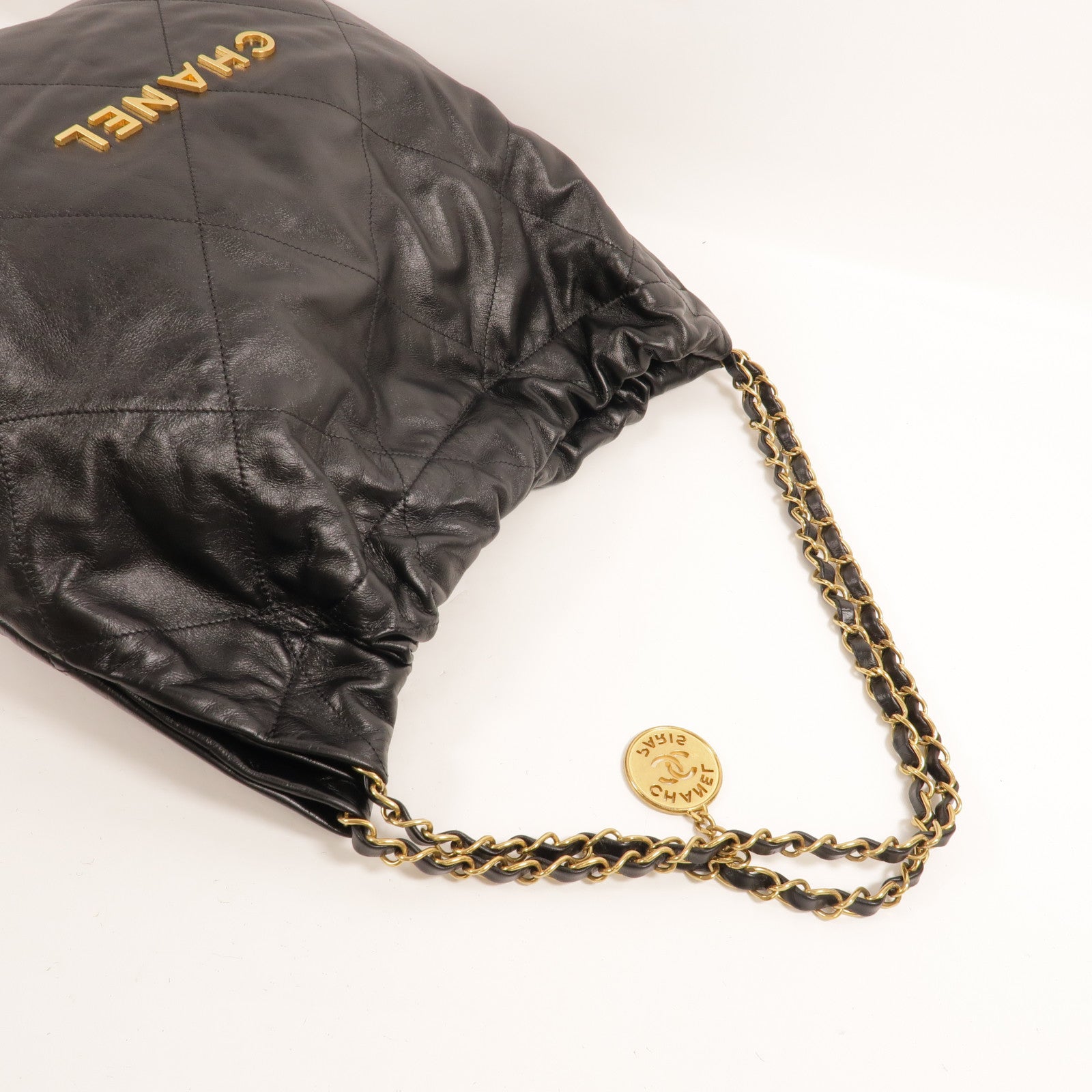 CHANEL 牛皮皮革C22 Medium鏈帶肩背袋