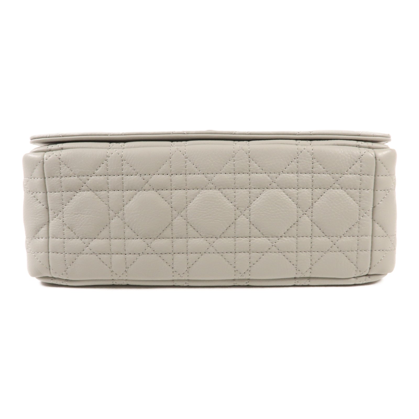 Dior 牛皮皮革Caro Medium銀扣肩,背袋