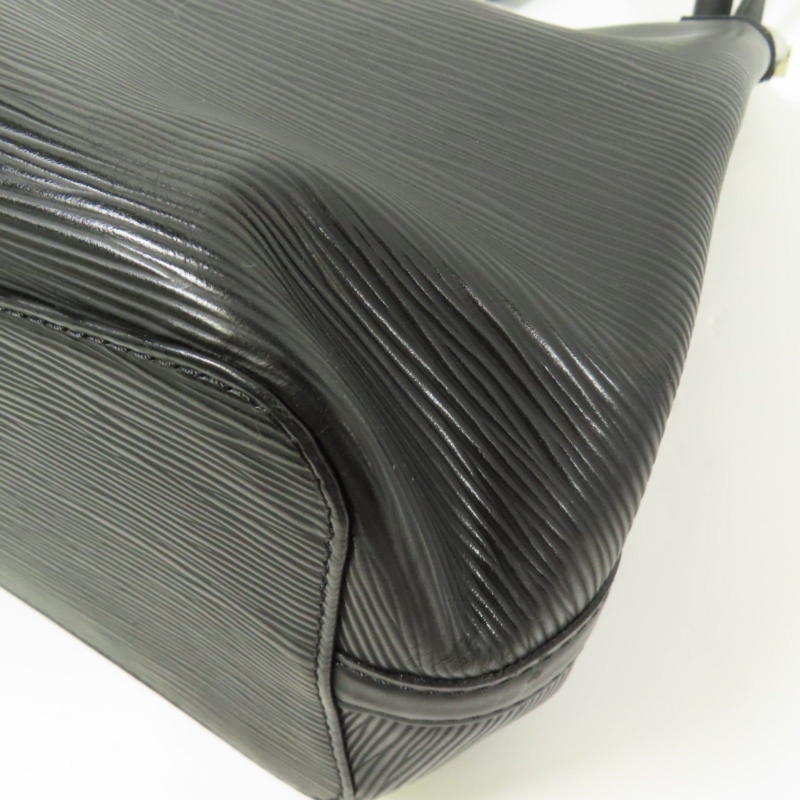 LOUIS VUITTON Epi Mandard MM金扣肩背袋