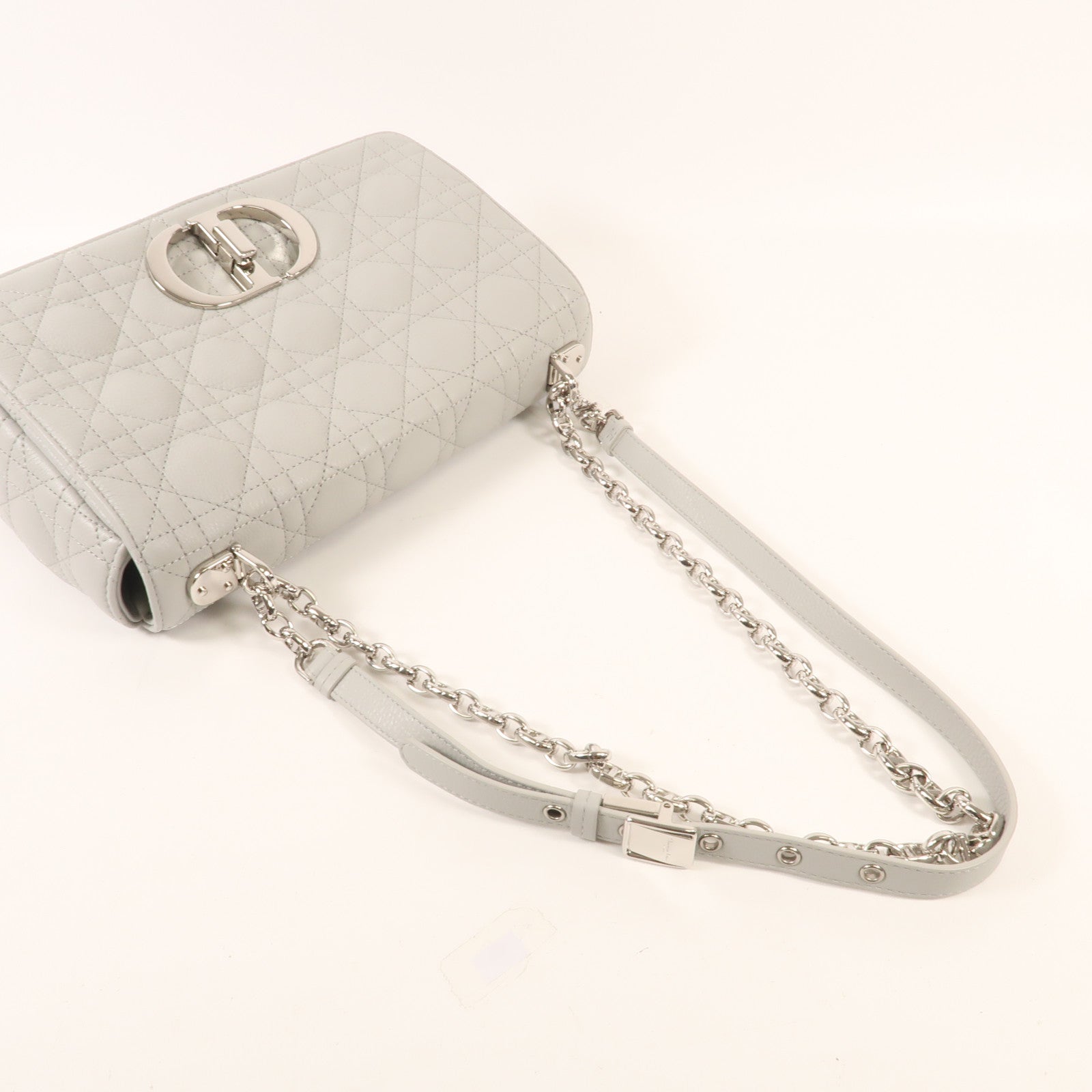 Dior 牛皮皮革Caro Medium銀扣肩,背袋