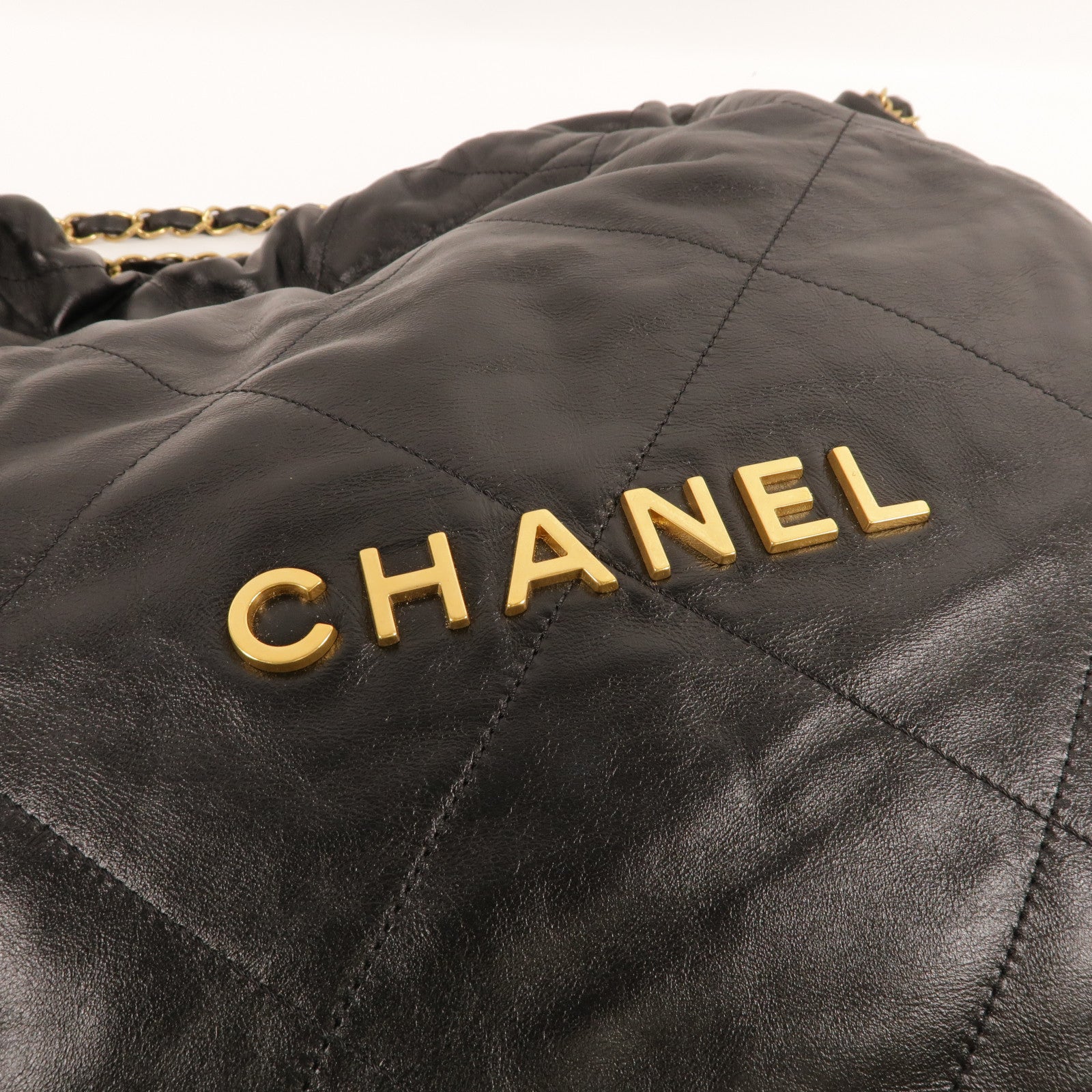CHANEL 牛皮皮革C22 Medium鏈帶肩背袋