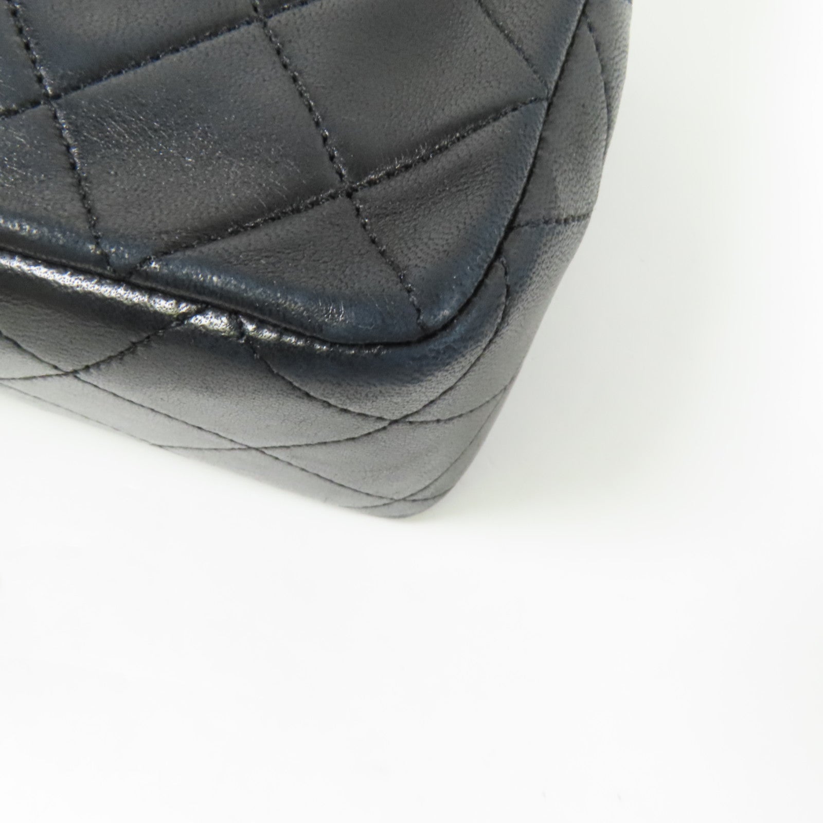 CHANEL 羊皮皮革Mini Classic 20金扣鏈帶肩背袋