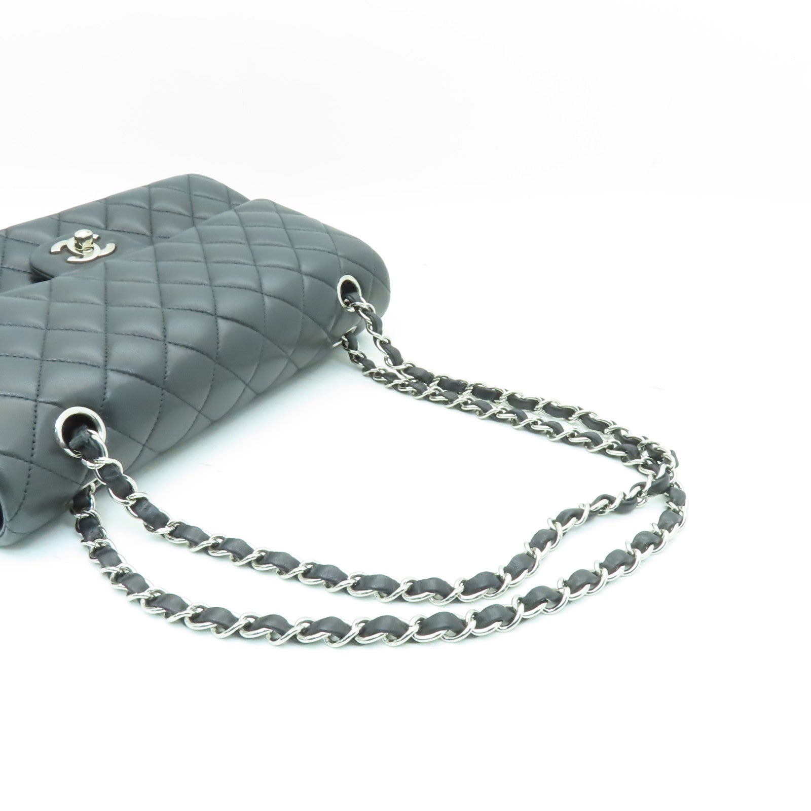 CHANEL 【激減優惠】菱格羊皮皮革Classic 25銀扣鏈帶肩背袋黒色