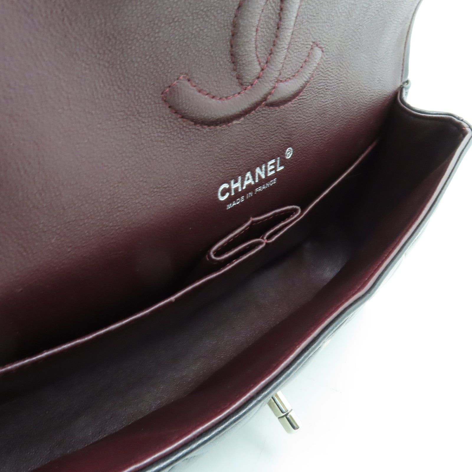 CHANEL 【激減優惠】菱格羊皮皮革Classic 25銀扣鏈帶肩背袋黒色