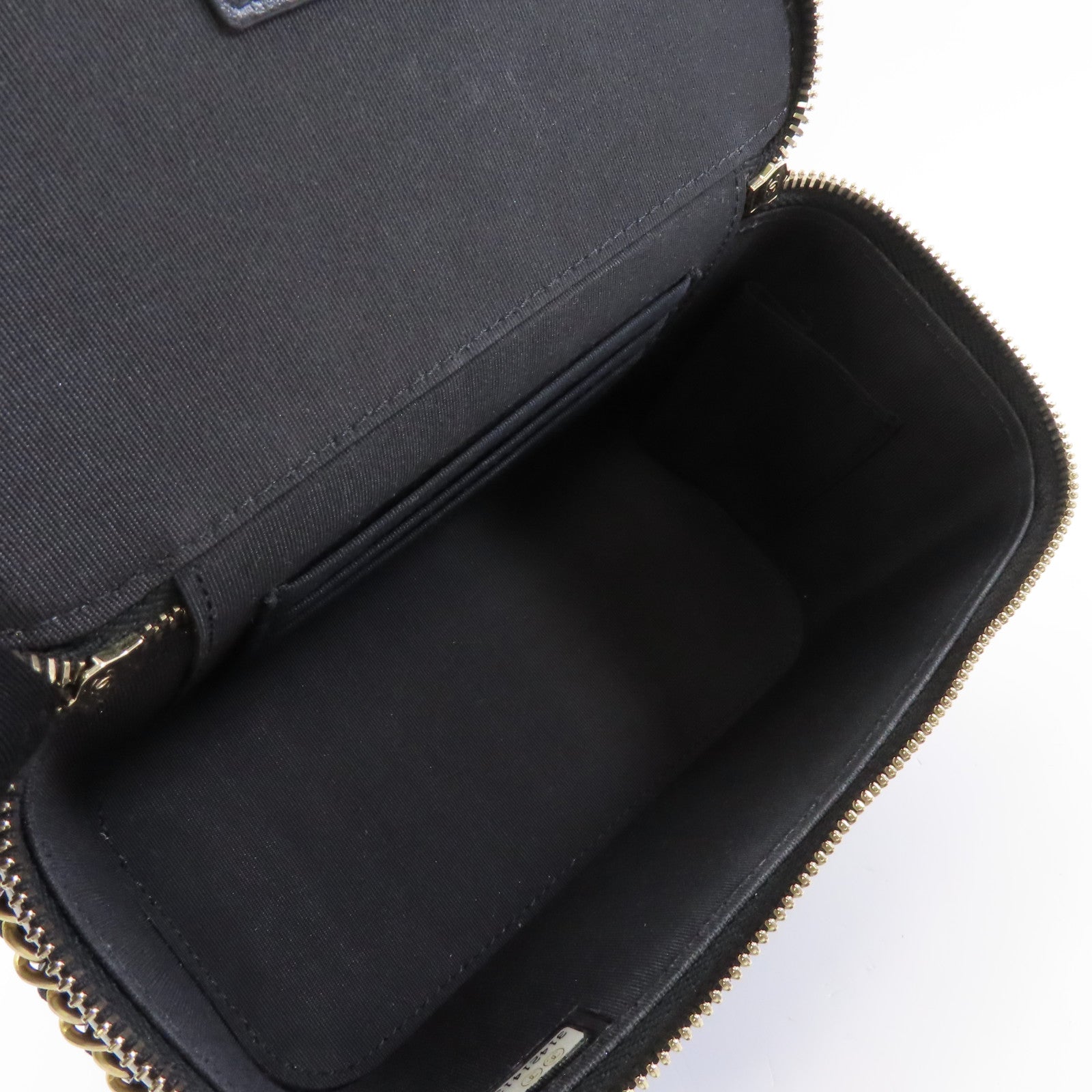 CHANEL 菱格羊皮皮革Vanity Case金扣鏈帶肩背袋黑色