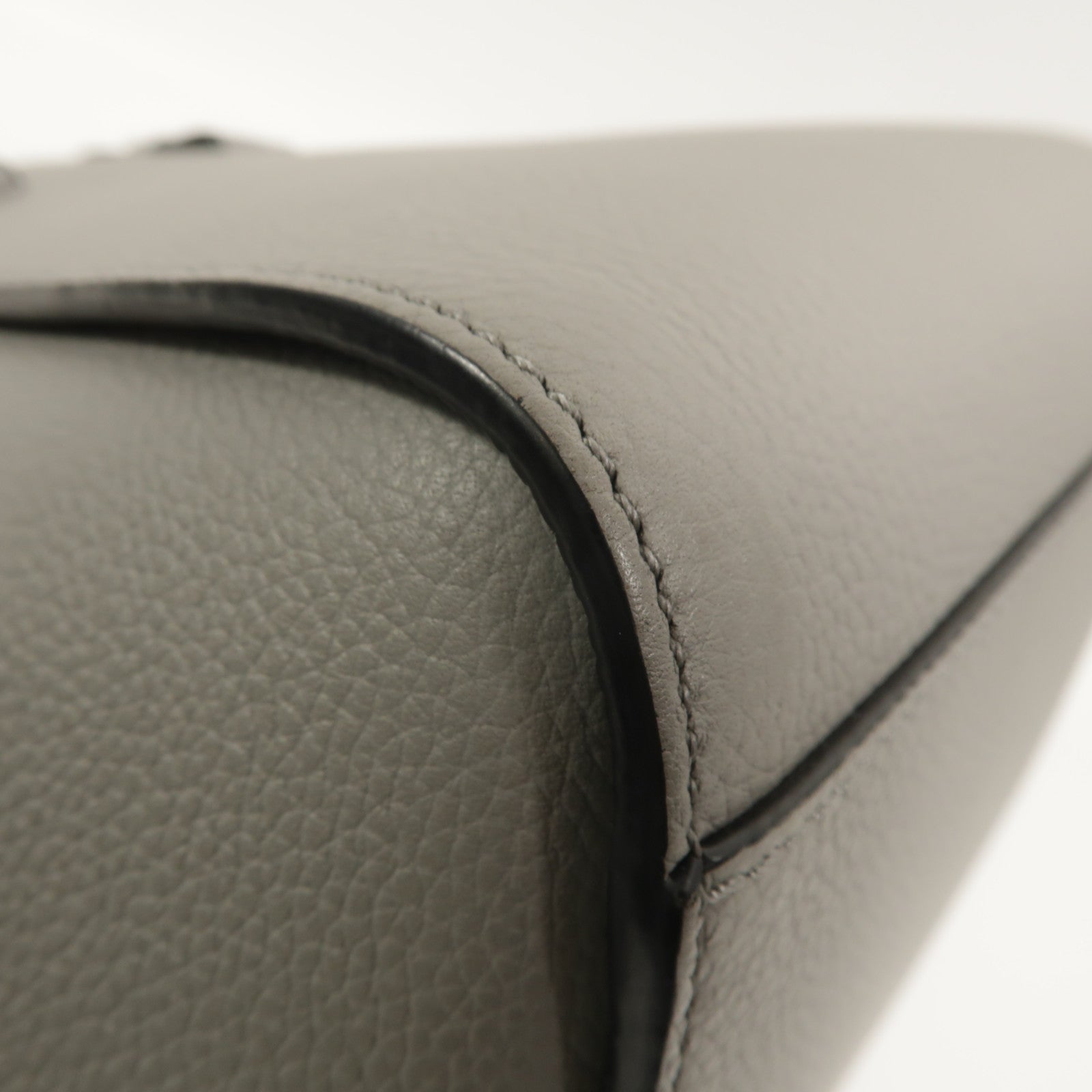 LOEWE 牛皮皮革Hammock Small肩背袋