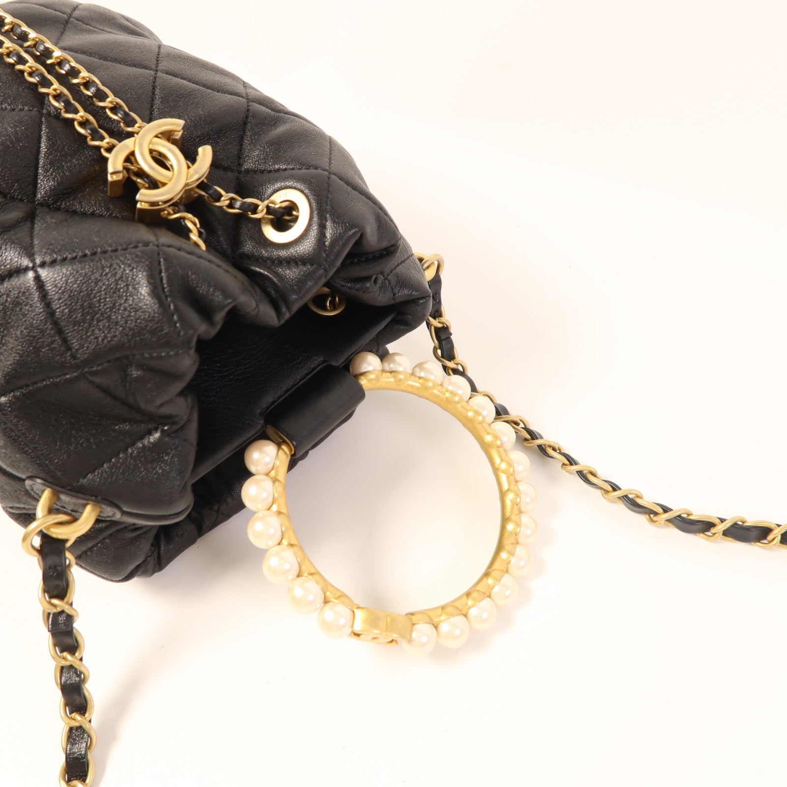 CHANEL 羊皮皮革Bucket Bag With Pearl Handle金扣手挽肩背兩用袋
