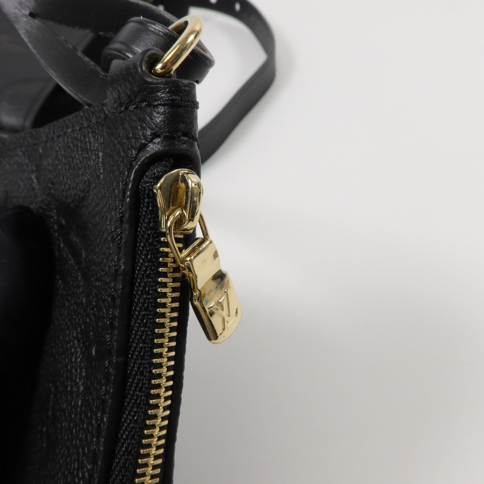 LOUIS VUITTON Monogram Empreinte All In BB肩背袋