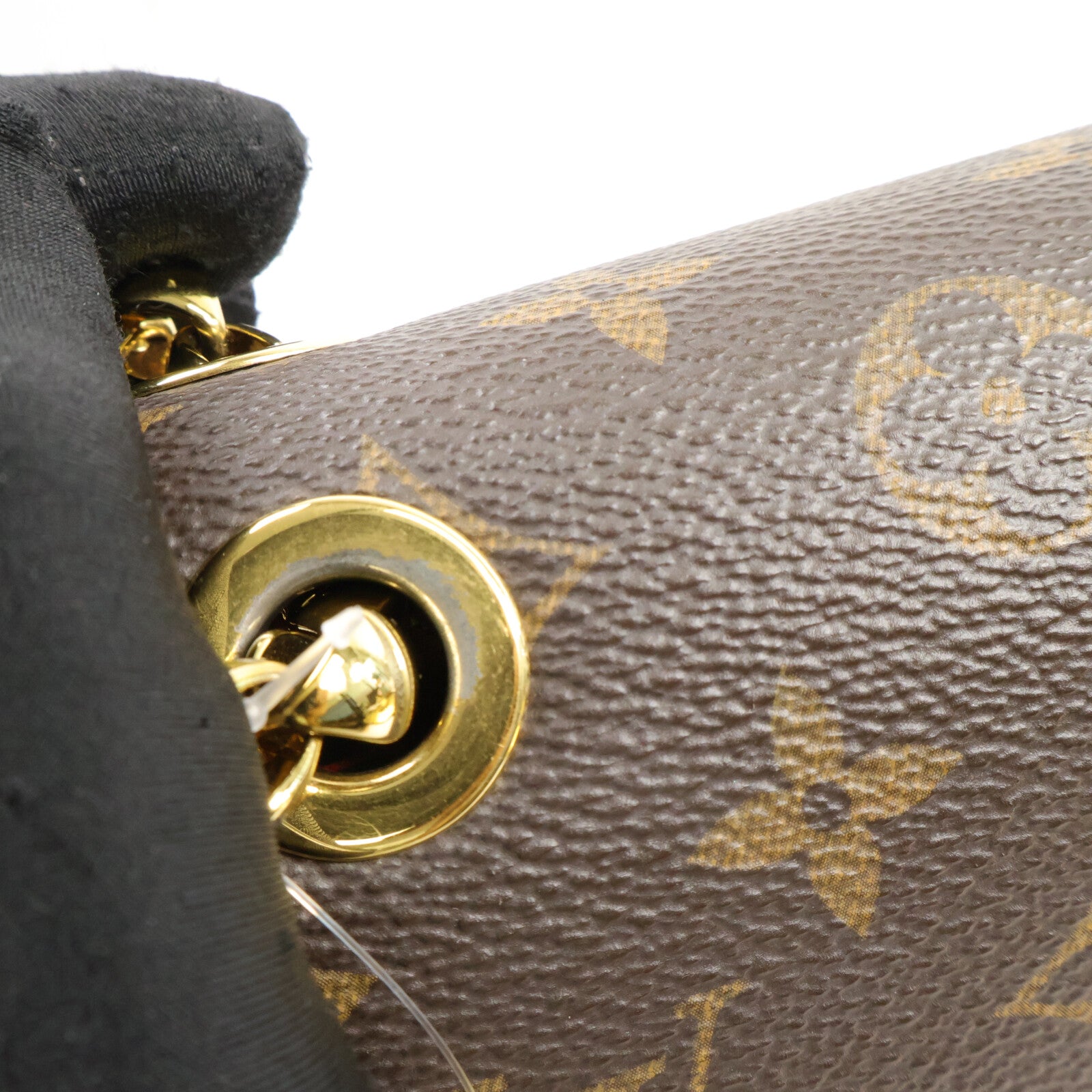 LOUIS VUITTON Monogram Victoire鏈帶肩背袋