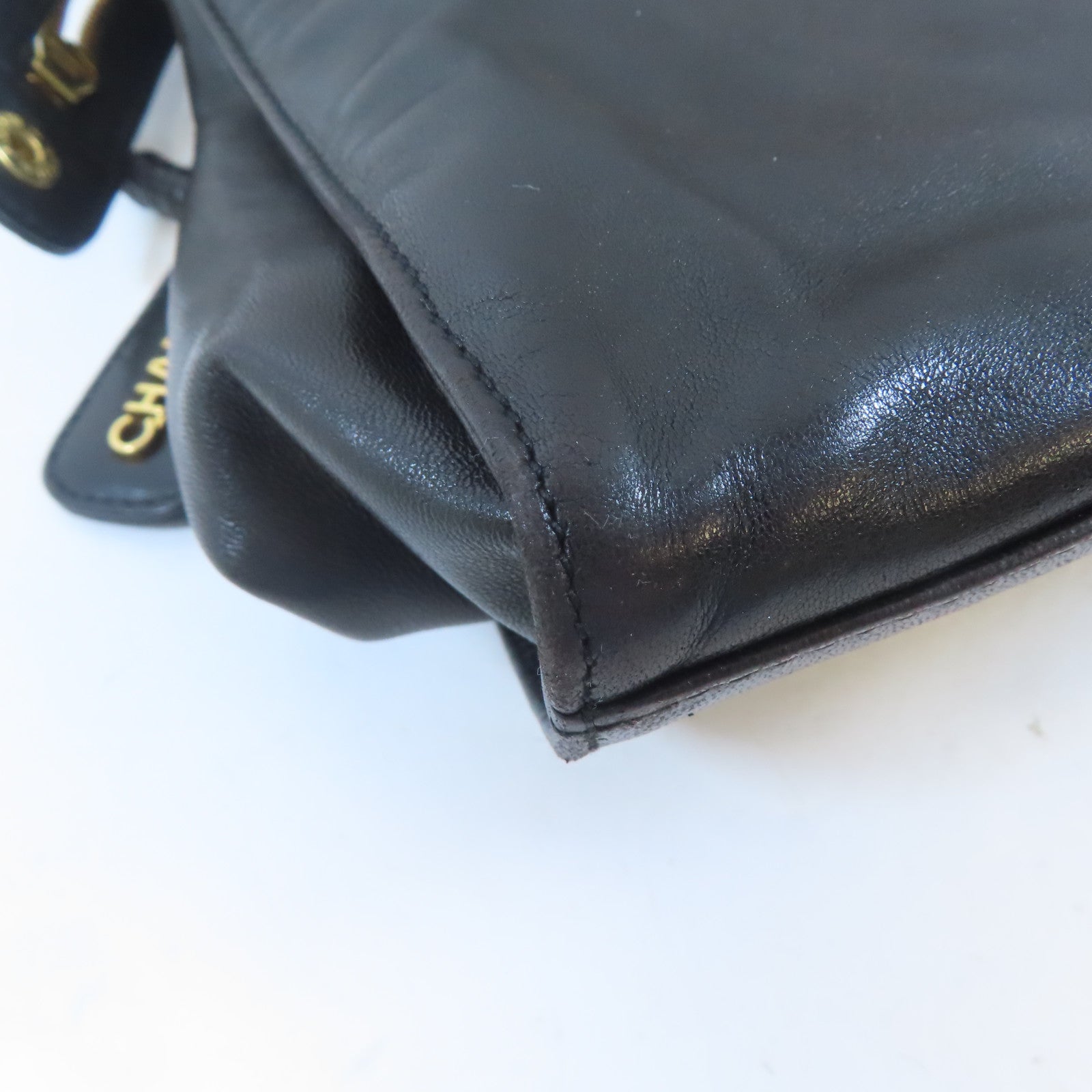 CHANEL 皮革Shoulder Bag金扣肩背袋黑色